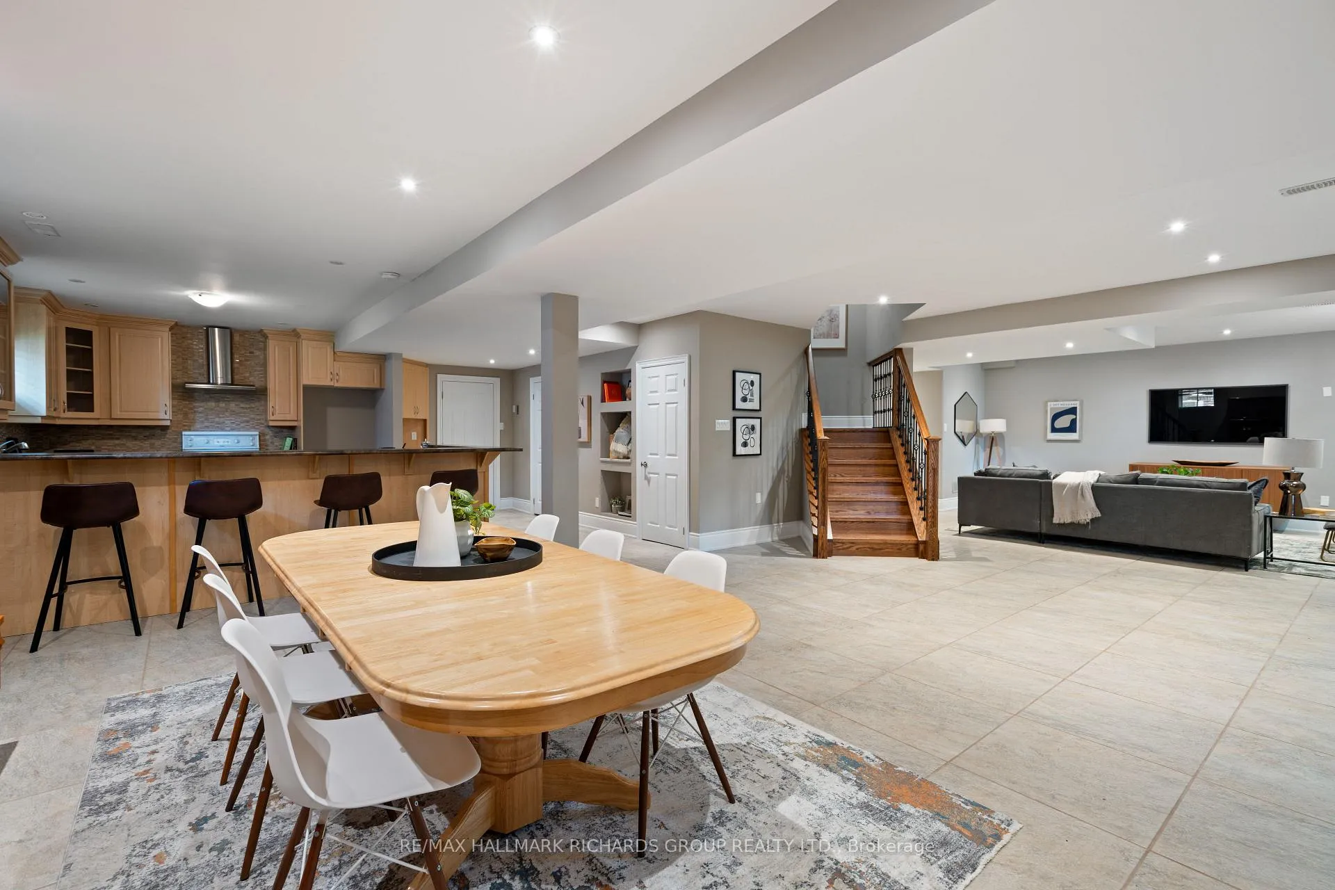 Photo 27 of 42 Germana Place, Vaughan, Rural Vaughan — HOMEH