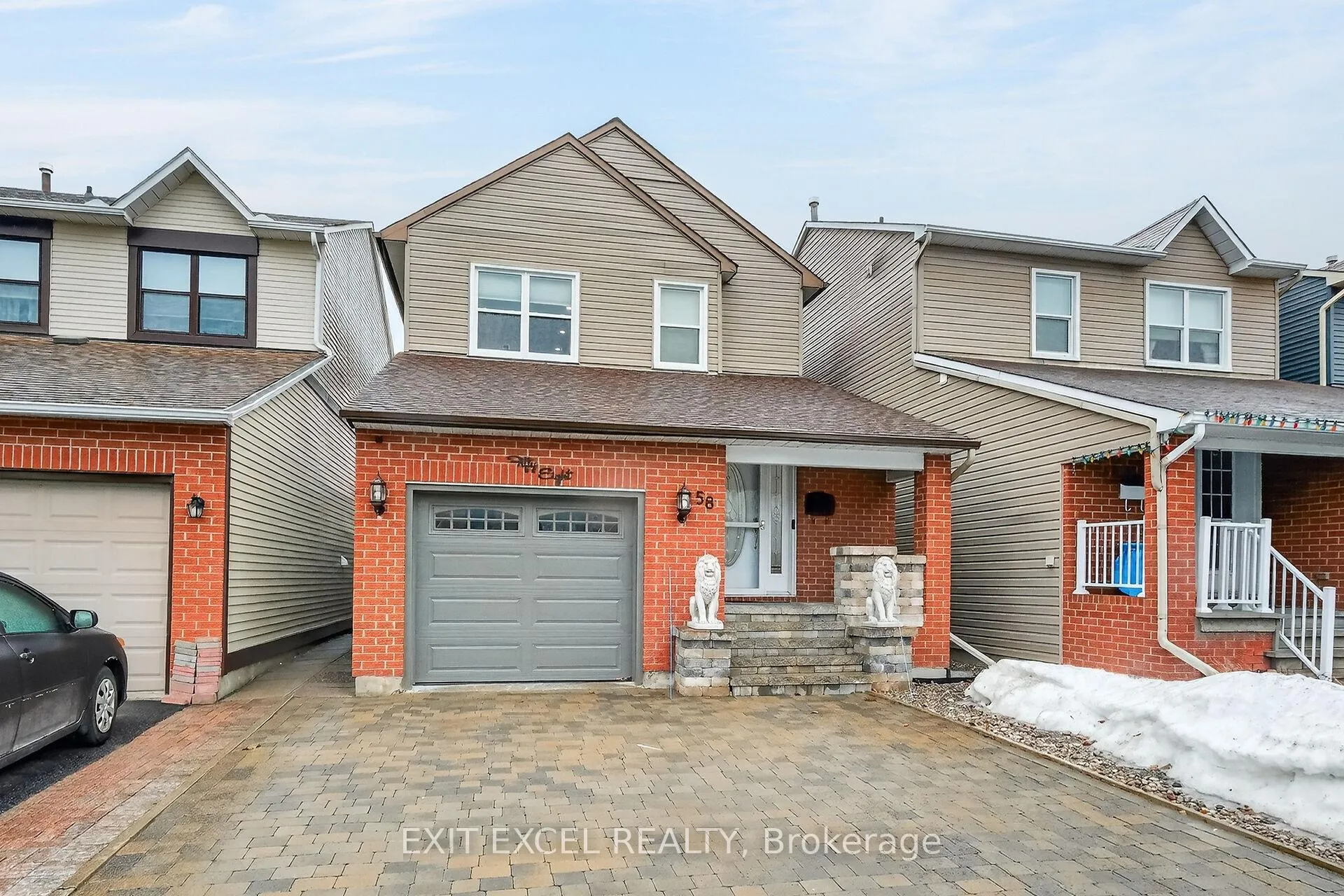 Photo 2 of 58 Fireside Crescent, Ottawa, Hunt Club Park/Greenboro — HOMEH