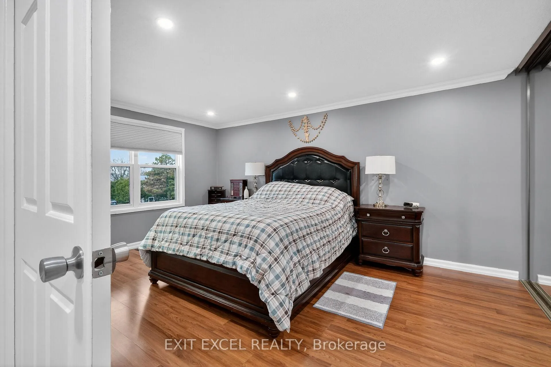 Photo 23 of 58 Fireside Crescent, Ottawa, Hunt Club Park/Greenboro — HOMEH