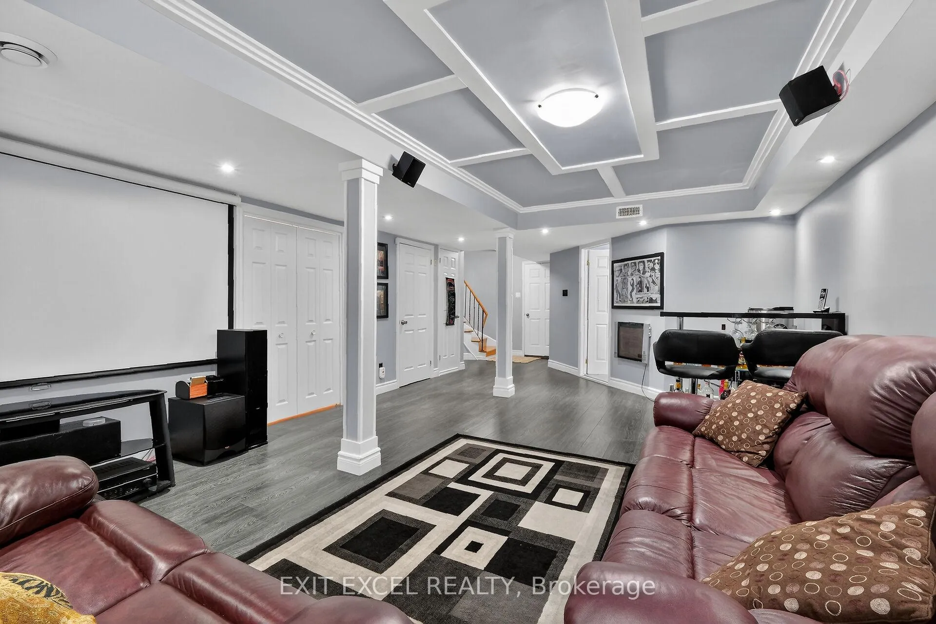 Photo 37 of 58 Fireside Crescent, Ottawa, Hunt Club Park/Greenboro — HOMEH