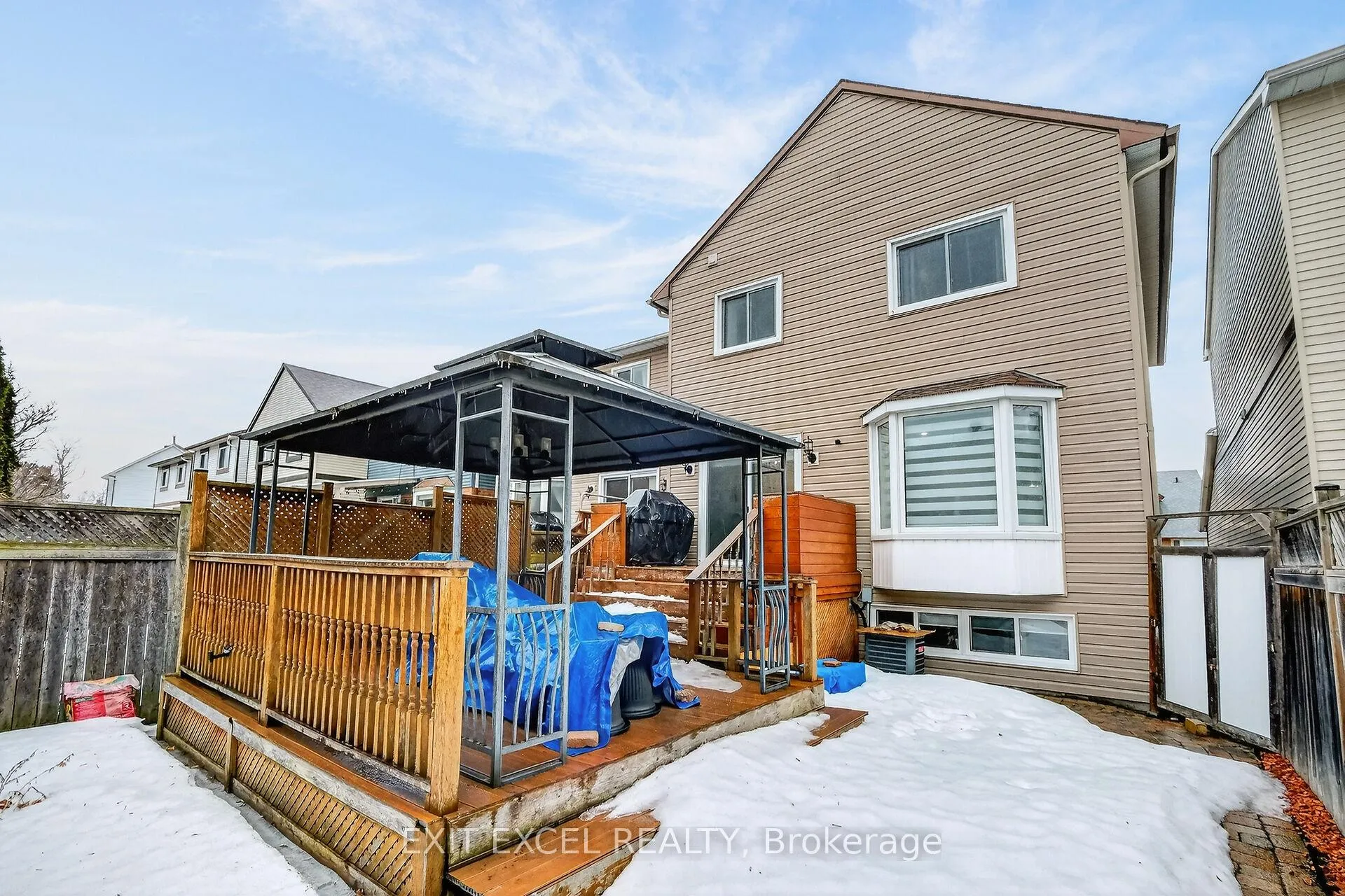 Photo 43 of 58 Fireside Crescent, Ottawa, Hunt Club Park/Greenboro — HOMEH