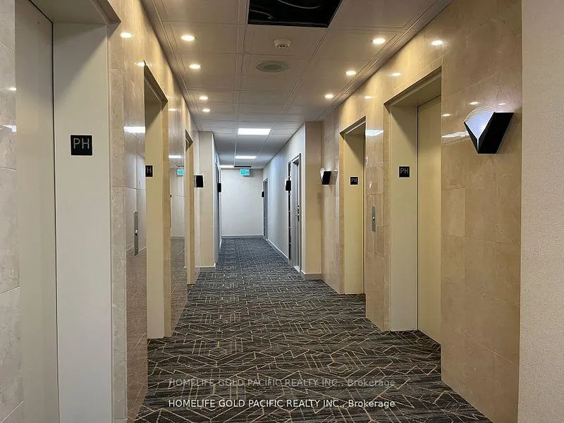 Photo 6 of Unit Ph17, 88 Corporate Drive, Scarborough, Woburn — HOMEH