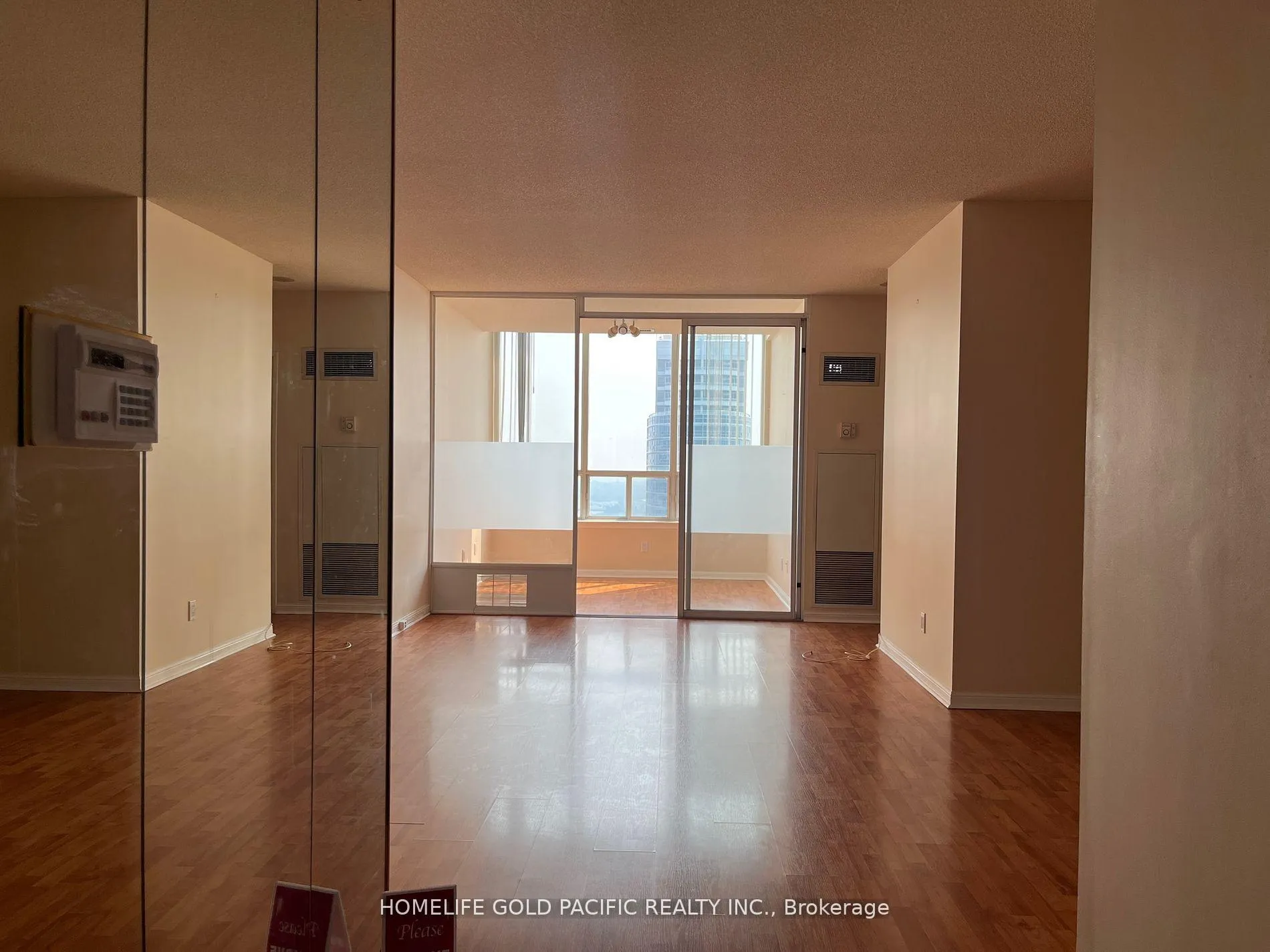 Photo 9 of Unit Ph17, 88 Corporate Drive, Scarborough, Woburn — HOMEH