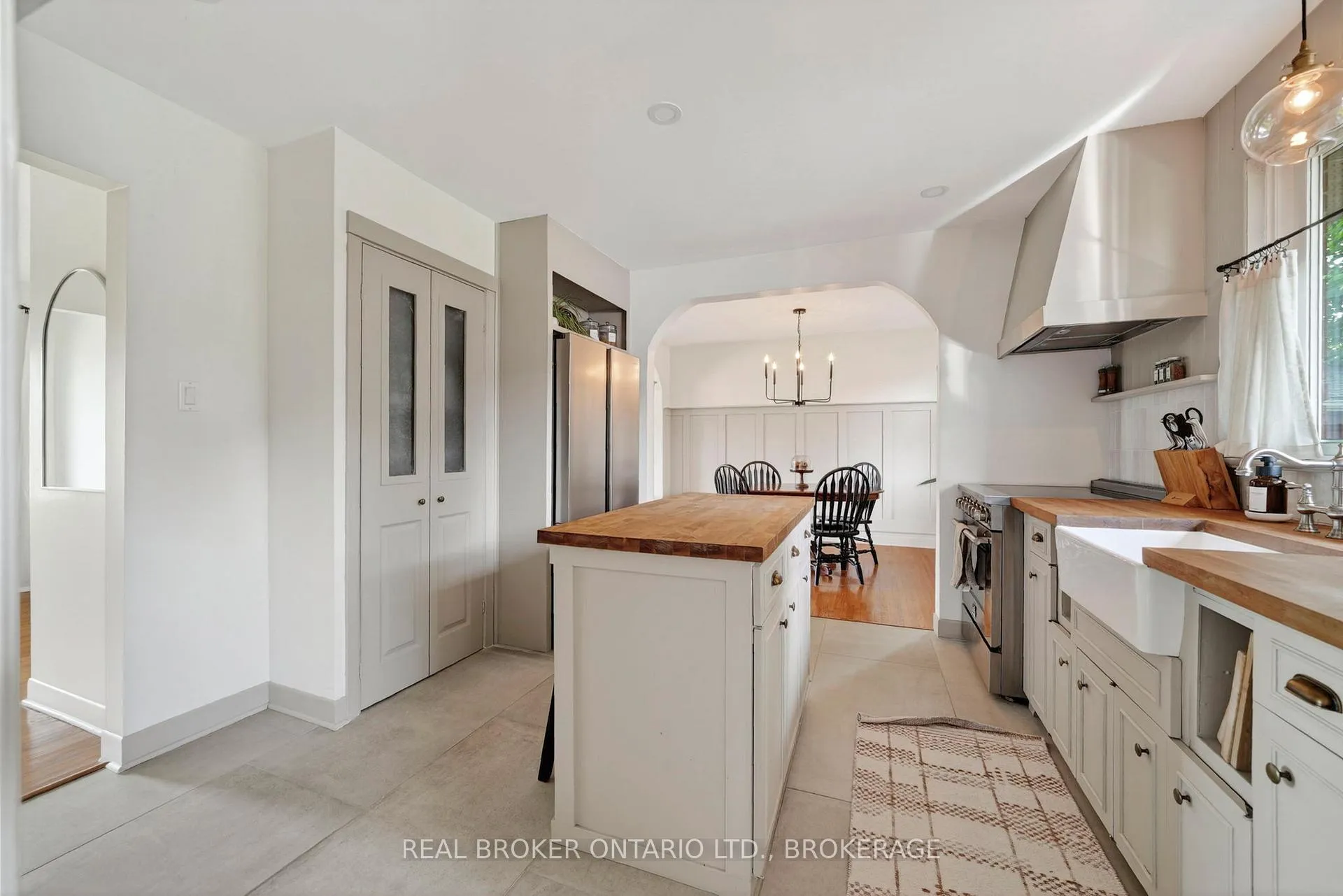 Photo 13 of 821 Haldimand Crescent, Cornwall — HOMEH
