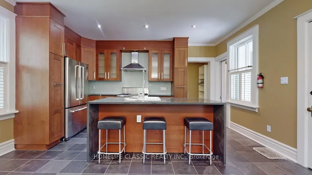 Photo 12 of 104 John Street, Markham, Thornhill — HOMEH