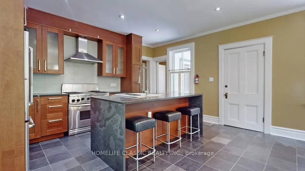 Photo 14 of 104 John Street, Markham, Thornhill — HOMEH