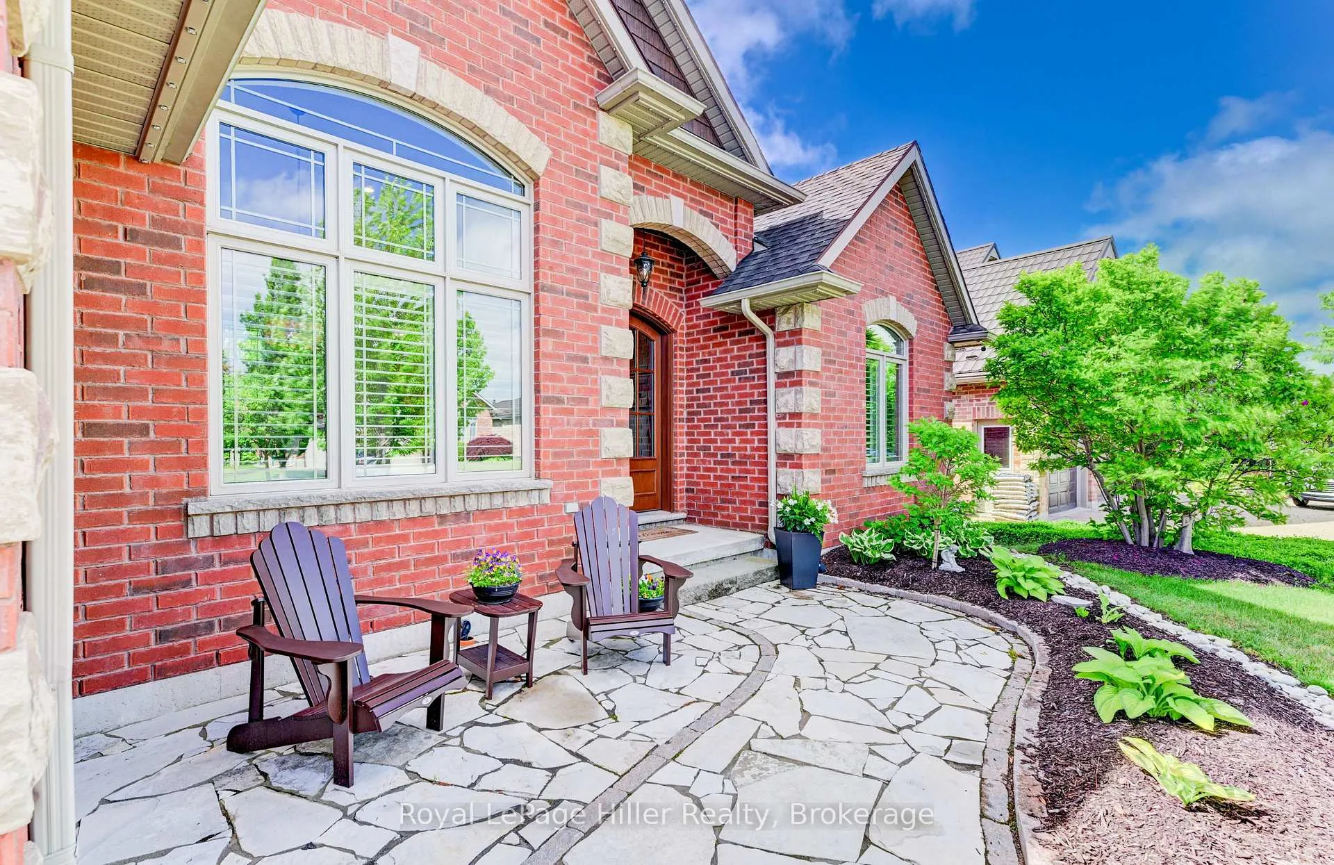 Photo 3 of 95 Sir Adam Beck Road, Stratford — HOMEH