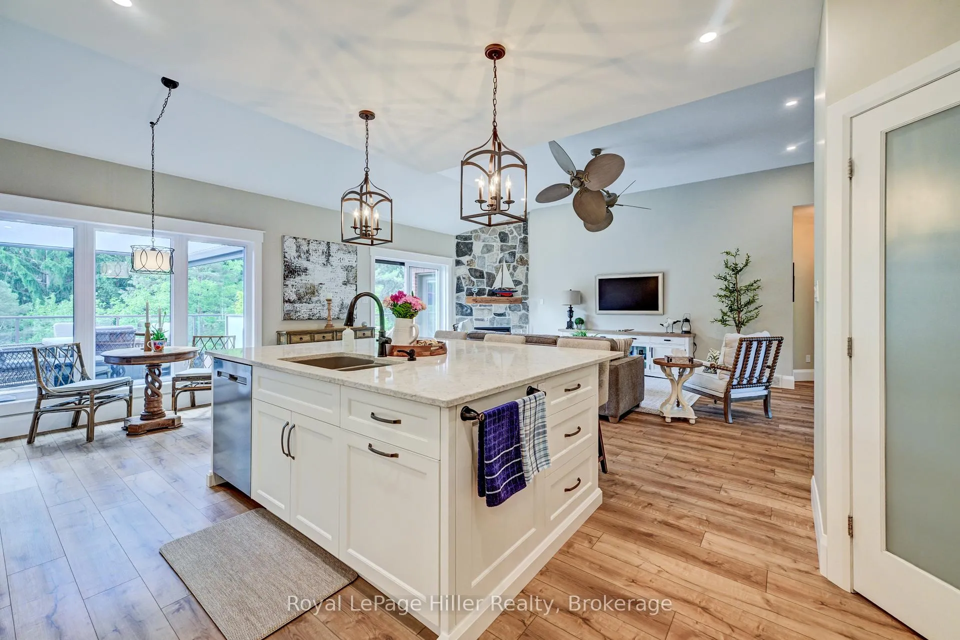 Photo 11 of 95 Sir Adam Beck Road, Stratford — HOMEH