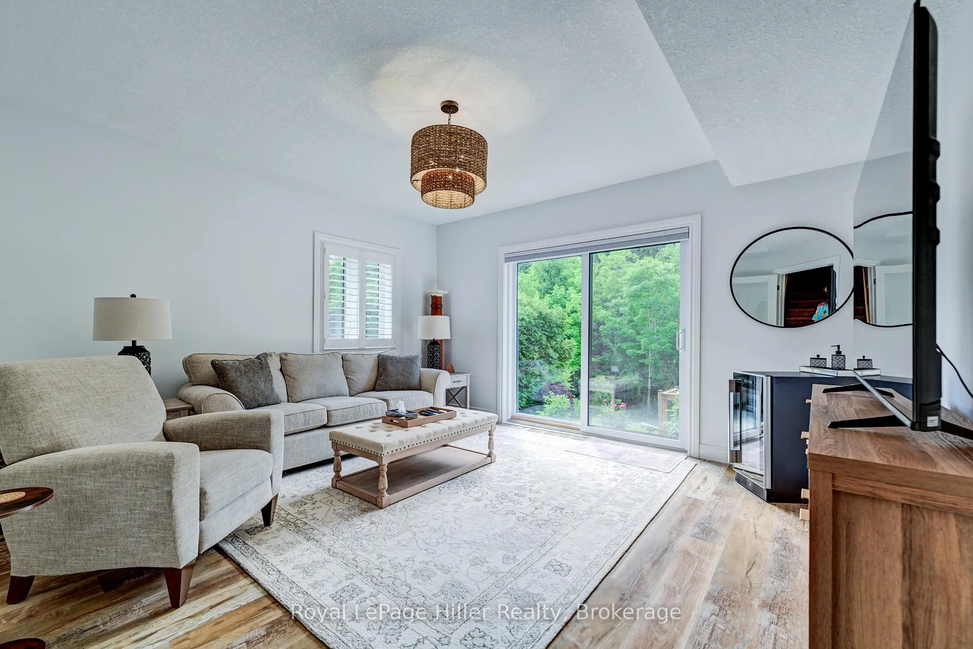 Photo 30 of 95 Sir Adam Beck Road, Stratford — HOMEH
