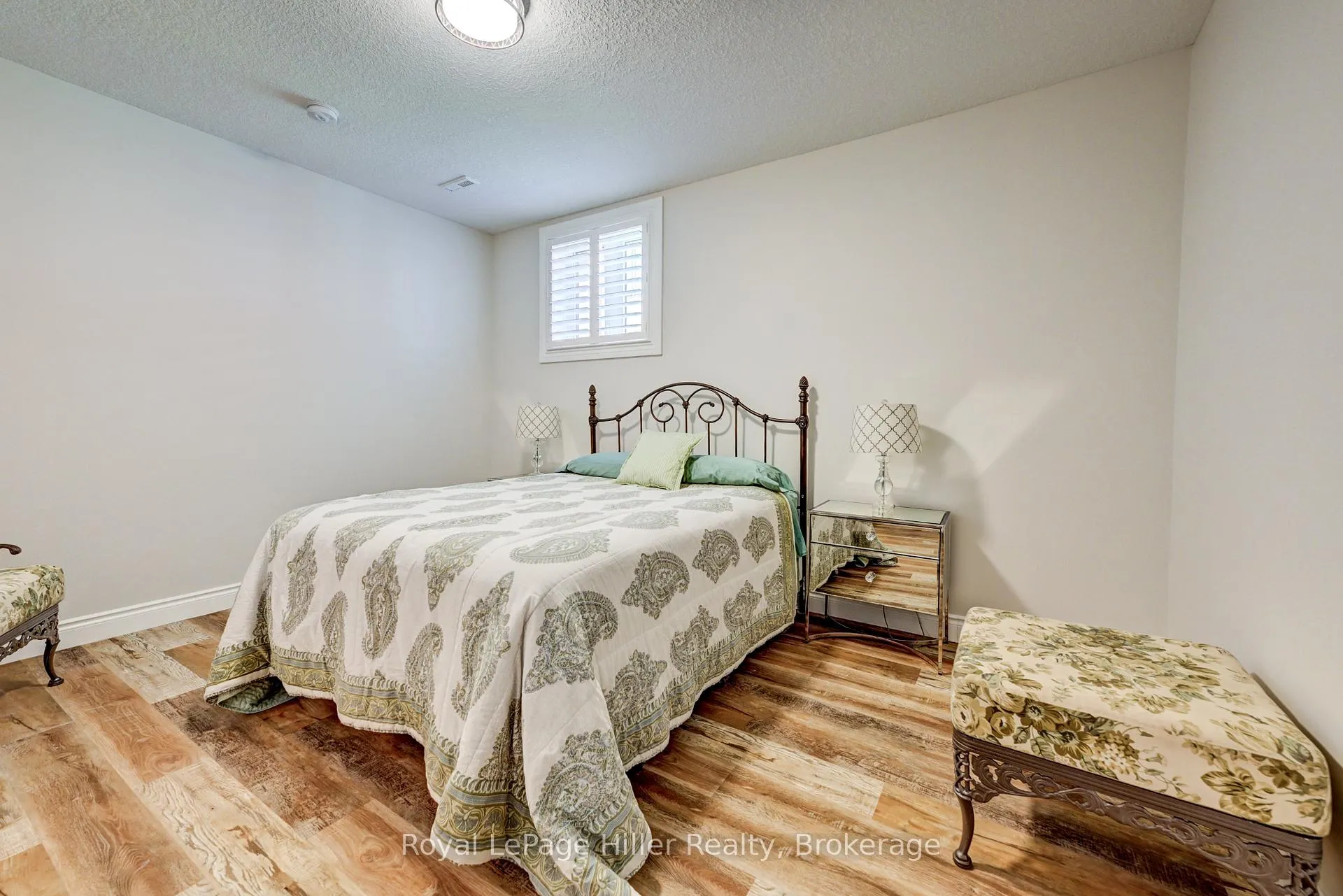 Photo 34 of 95 Sir Adam Beck Road, Stratford — HOMEH