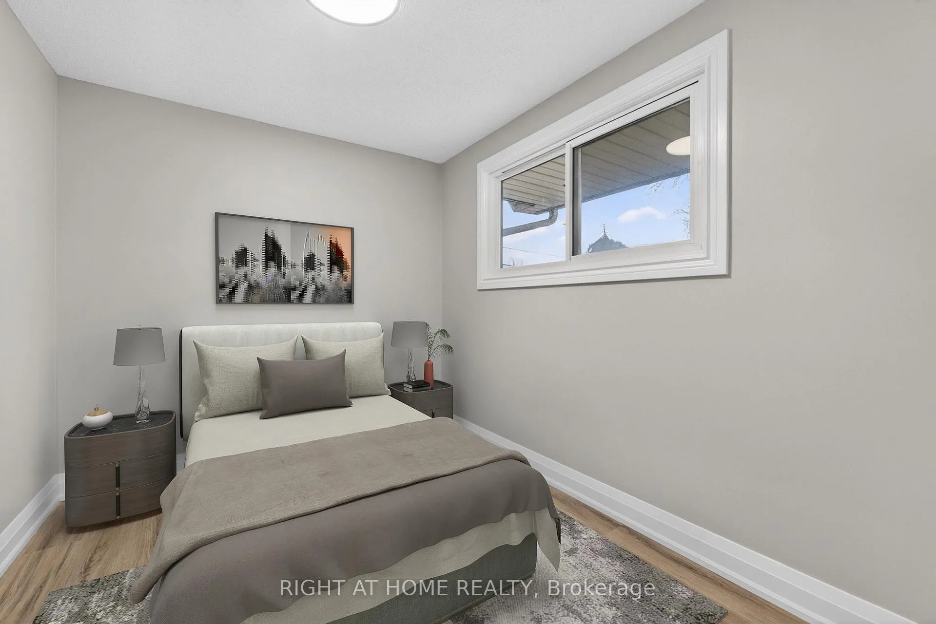 Photo 24 of 65 Woodman Drive S, Hamilton, Corman — HOMEH