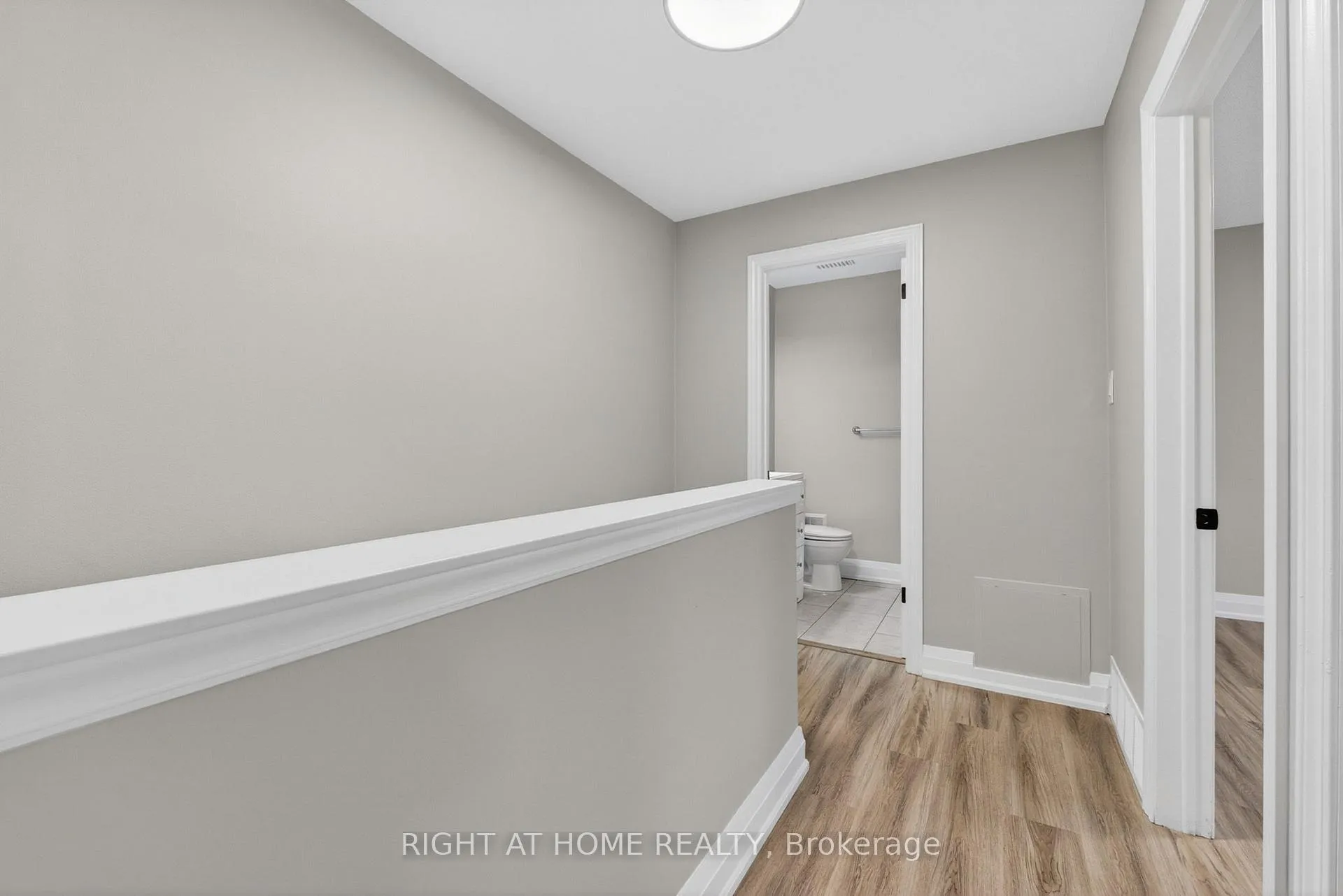 Photo 27 of 65 Woodman Drive S, Hamilton, Corman — HOMEH