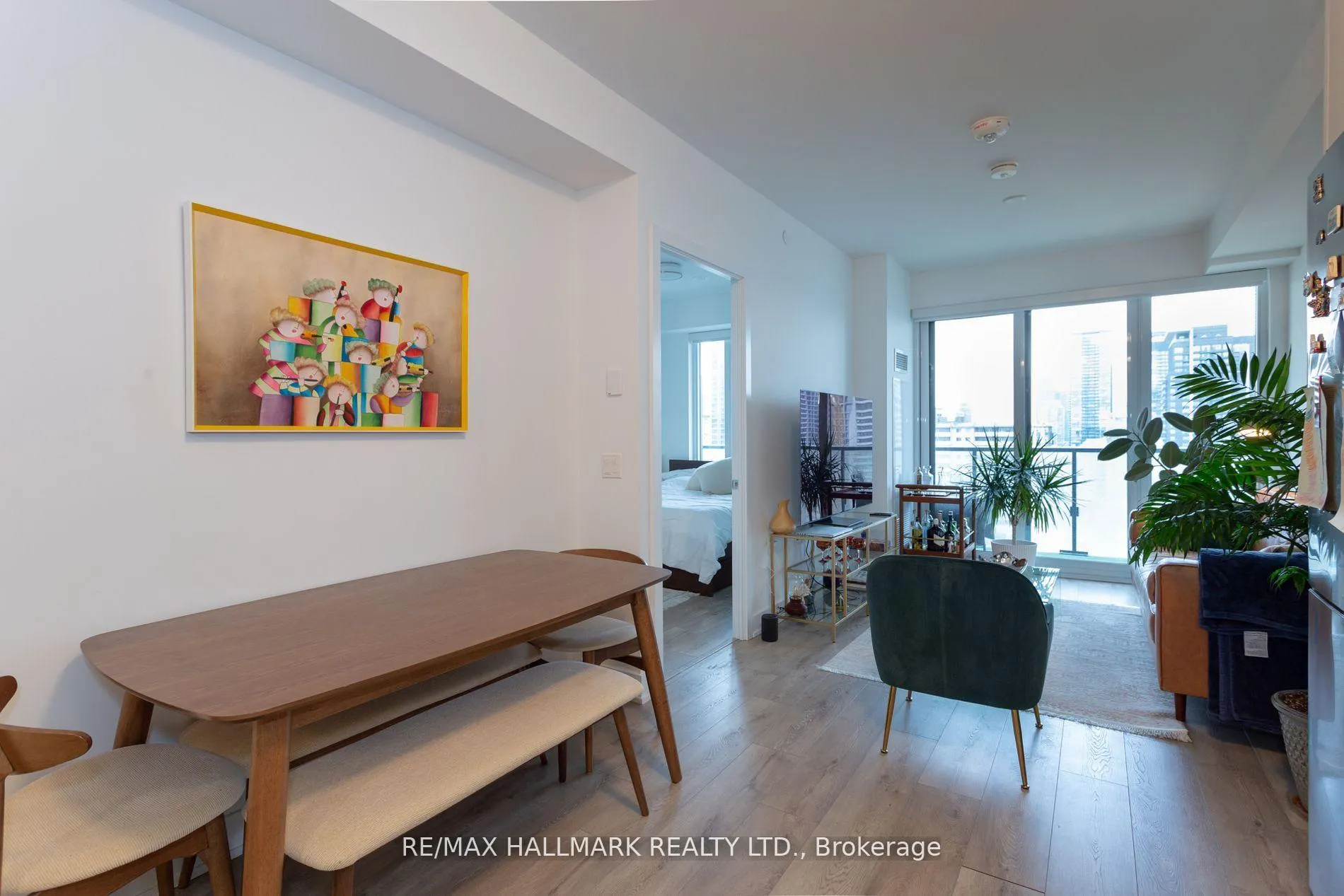 Photo 7 of Unit 2109, 575 Bloor Street E, Toronto, North St. James Town — HOMEH