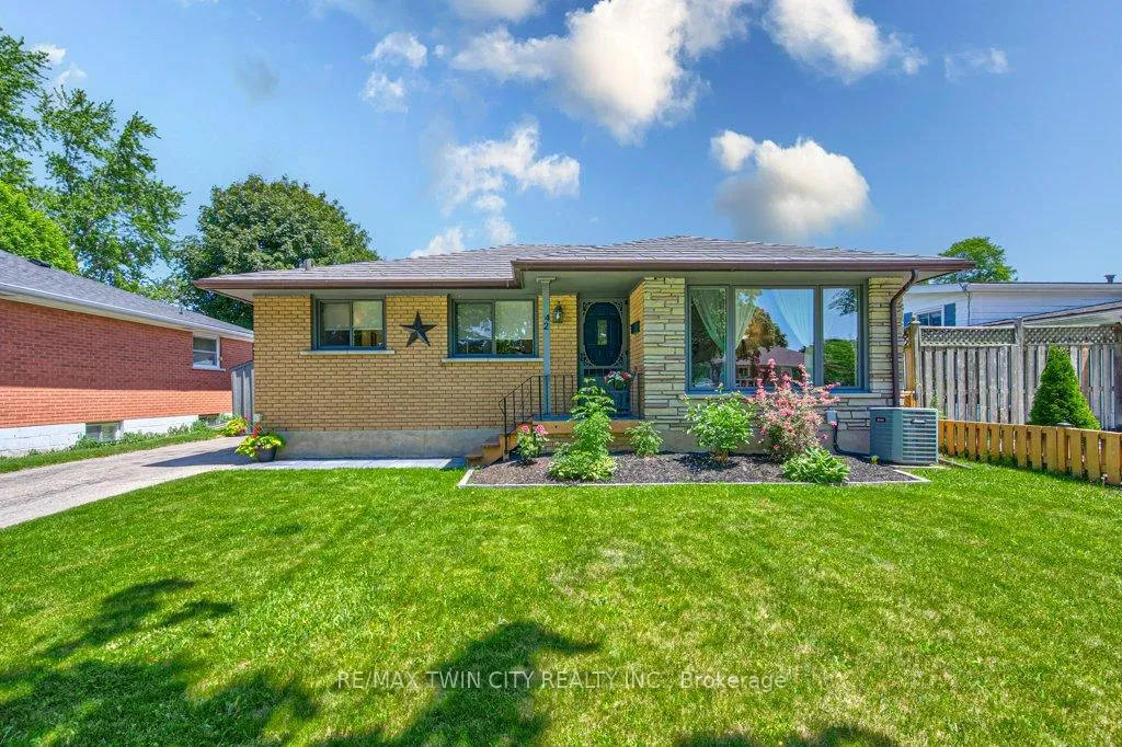Front of 42 Morning Dew Drive