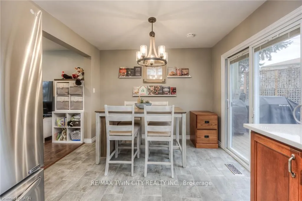 Photo 11 of 382 Cyrus Street, Cambridge, Preston North — HOMEH