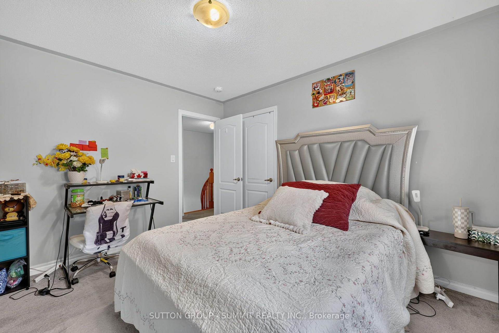 Photo 36 of 19 Jardine Street, Brock, Beaverton — HOMEH