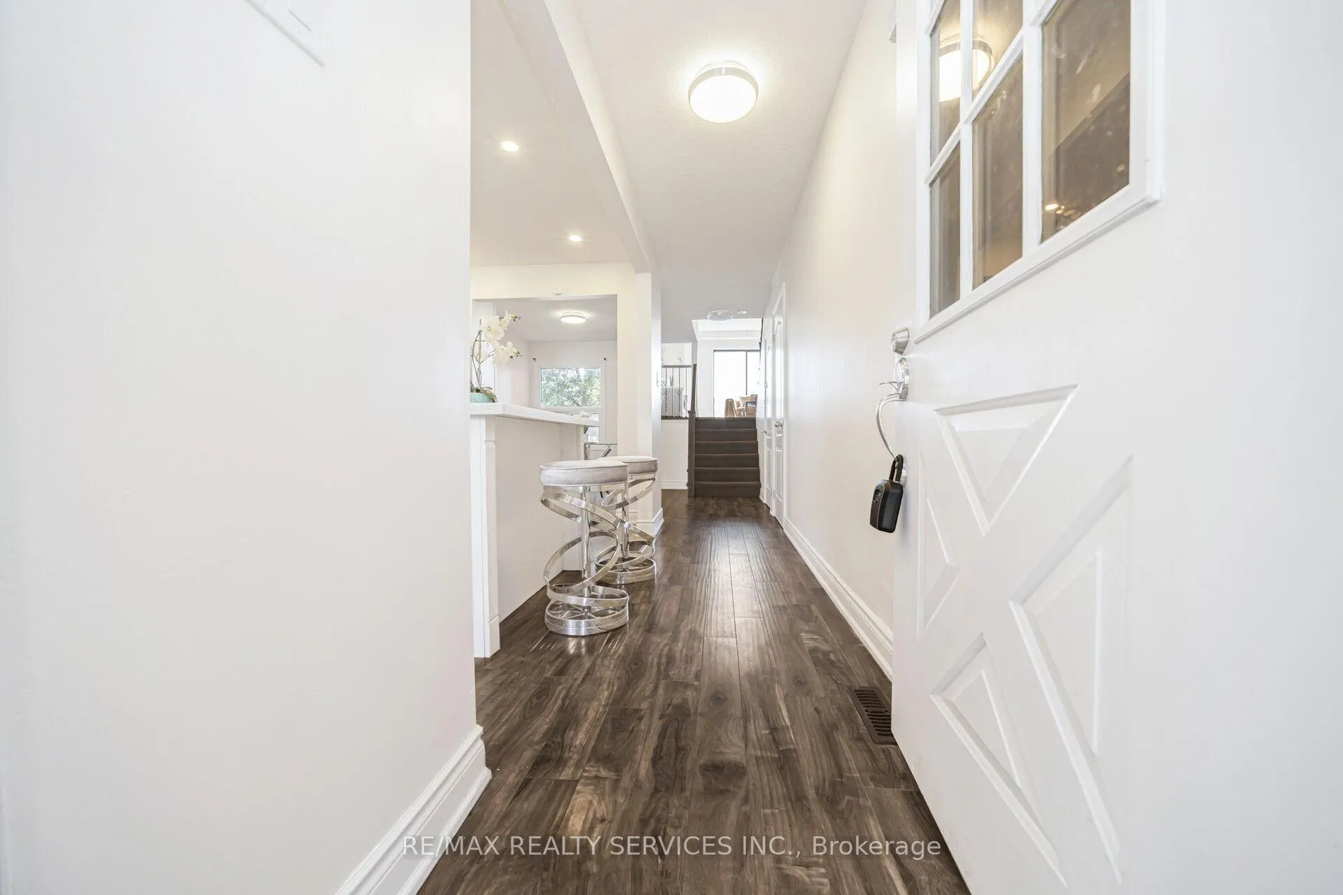 Photo 6 of 120 simmons Boulevard, Brampton, Madoc — HOMEH