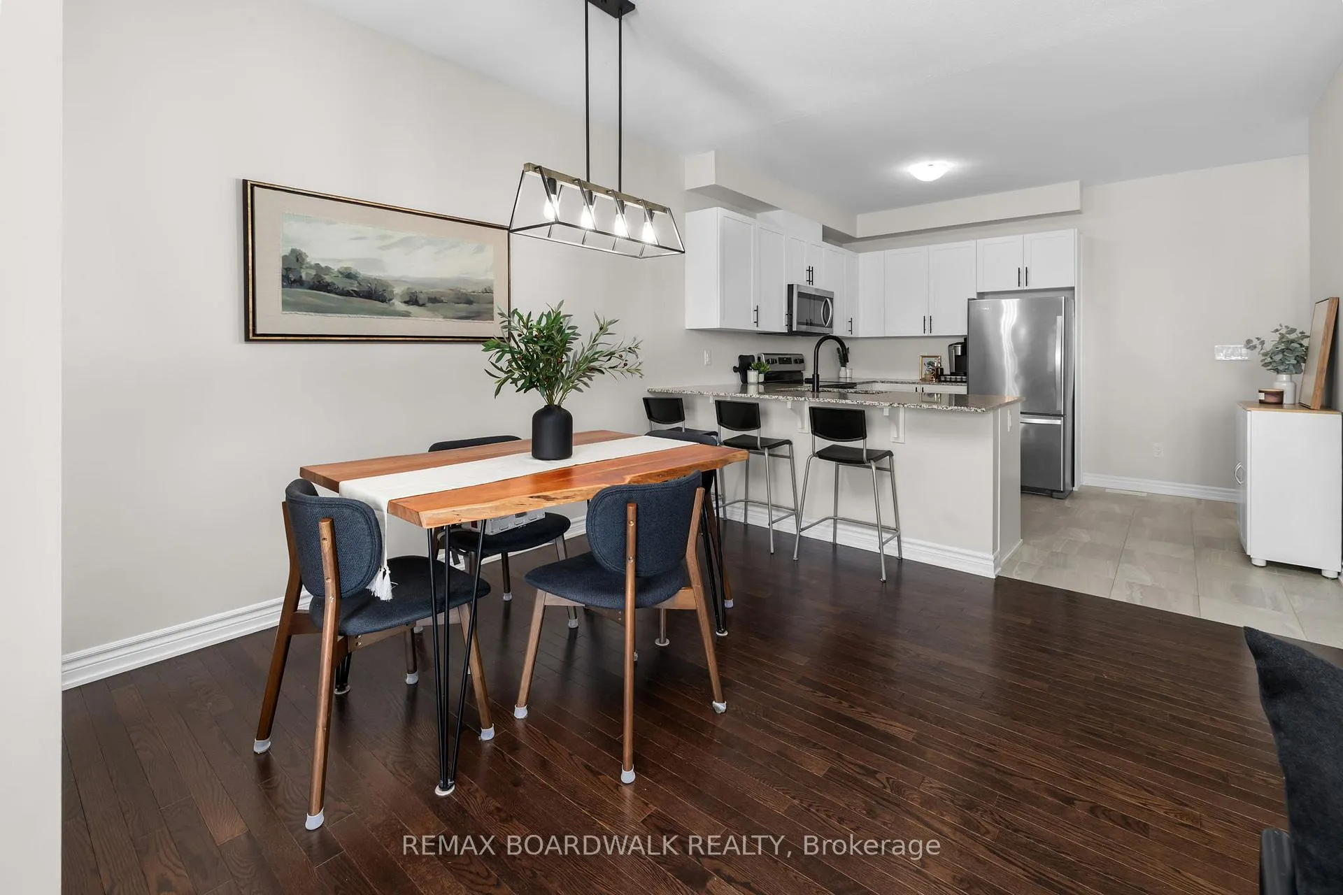 Photo 9 of 6331 Perth Street, Ottawa, Btwn Franktown Rd. & Fallowfield Rd. — HOMEH