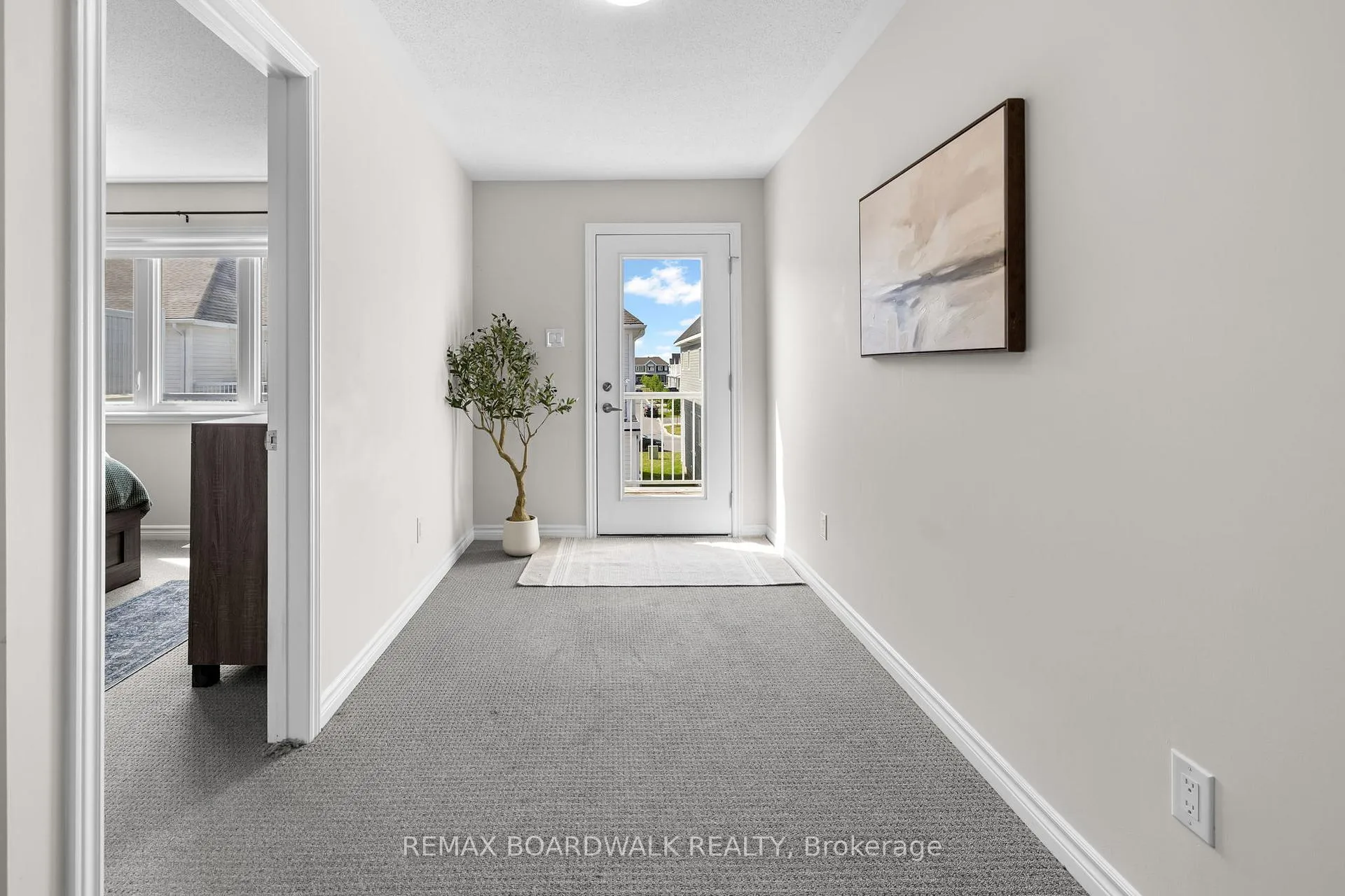 Photo 16 of 6331 Perth Street, Ottawa, Btwn Franktown Rd. & Fallowfield Rd. — HOMEH