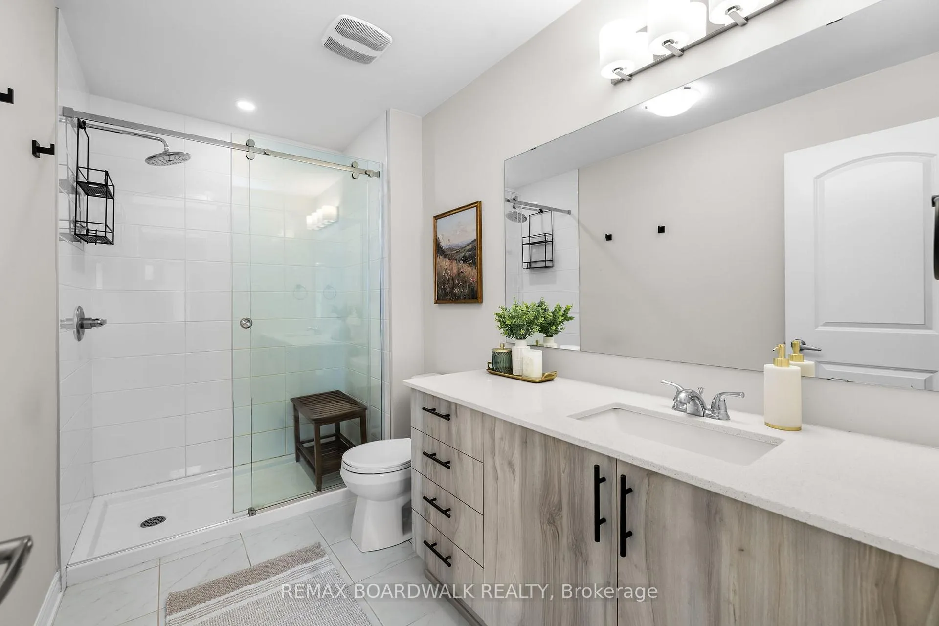 Photo 20 of 6331 Perth Street, Ottawa, Btwn Franktown Rd. & Fallowfield Rd. — HOMEH