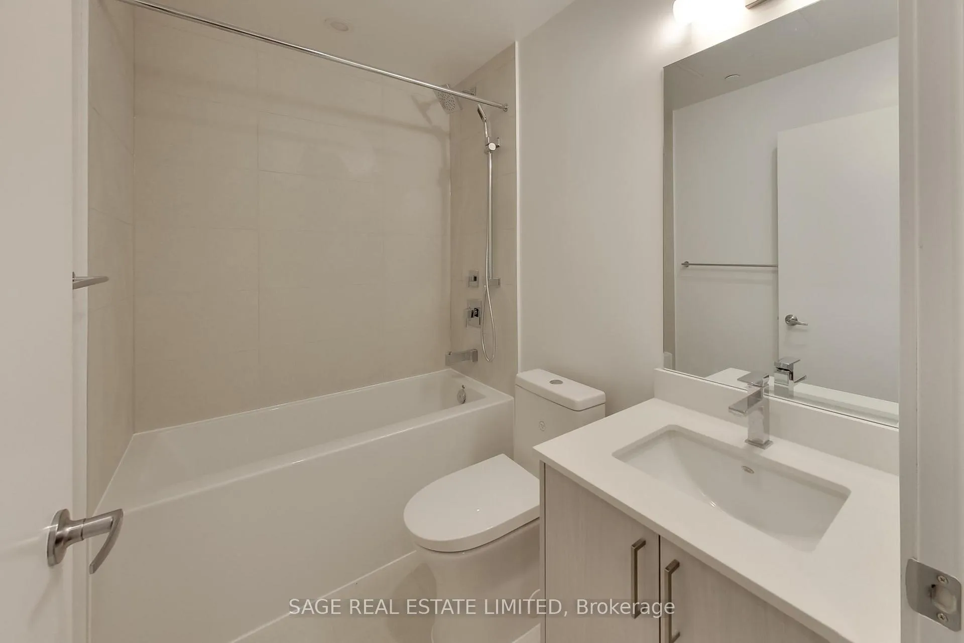 Photo 11 of Unit 705, 1 Cardiff Road, Toronto, Mount Pleasant East — HOMEH