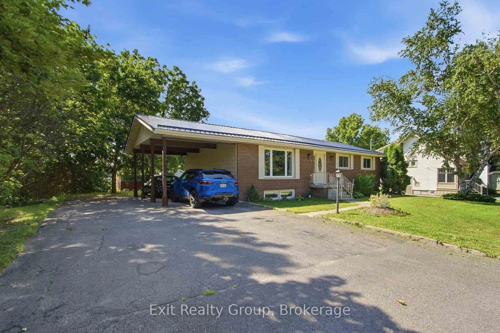 Photo 2 of 177 West Front Street, Stirling-Rawdon, Stirling Ward — HOMEH
