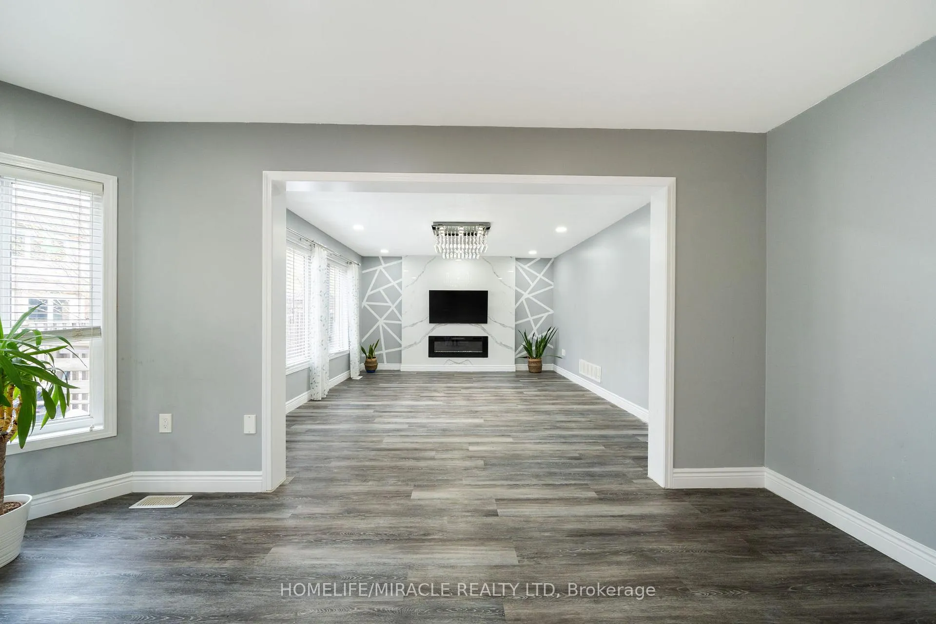 Photo 12 of Unit Upper, 151 Baldwin Drive, Cambridge, Silver Heights — HOMEH
