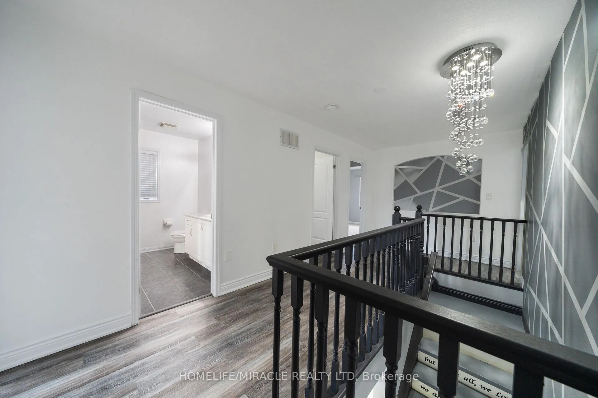 Photo 24 of Unit Upper, 151 Baldwin Drive, Cambridge, Silver Heights — HOMEH