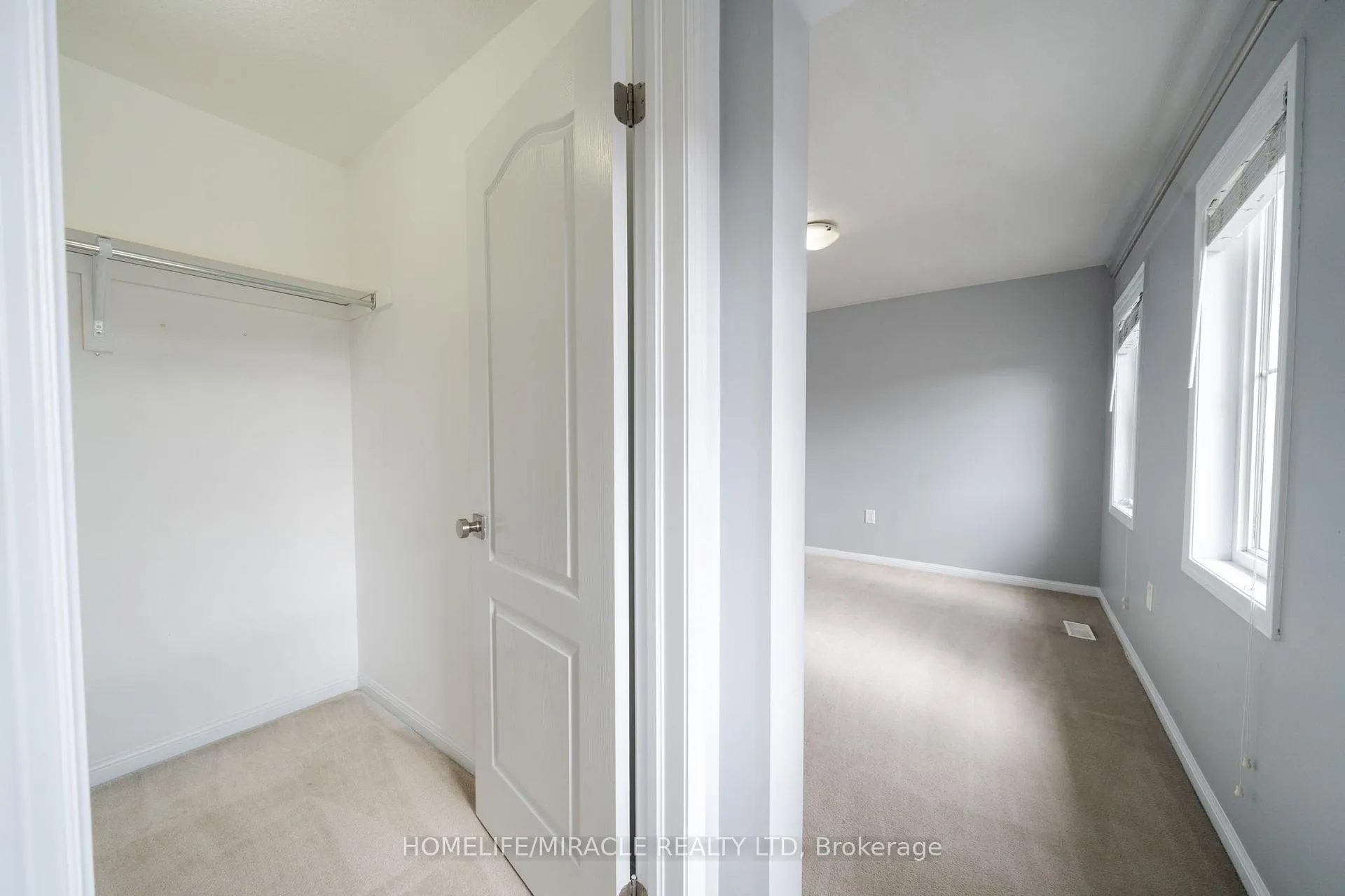 Photo 29 of Unit Upper, 151 Baldwin Drive, Cambridge, Silver Heights — HOMEH