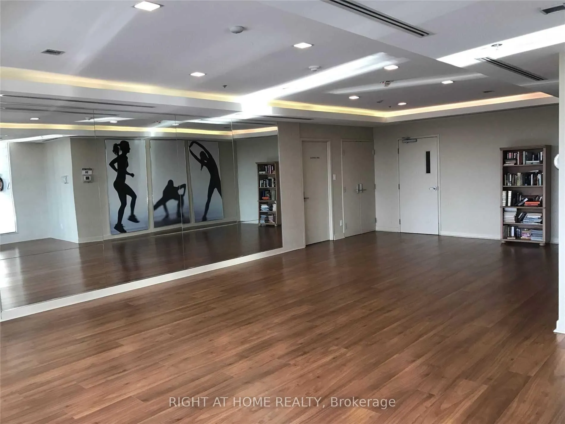 Photo 19 of Unit 1009, 1215 Bayly Street, Pickering, Bay Ridges — HOMEH