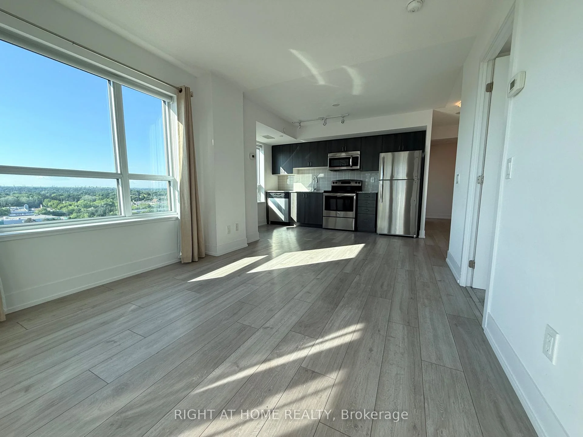 Photo 1 of Unit 1009, 1215 Bayly Street, Pickering, Bay Ridges — HOMEH