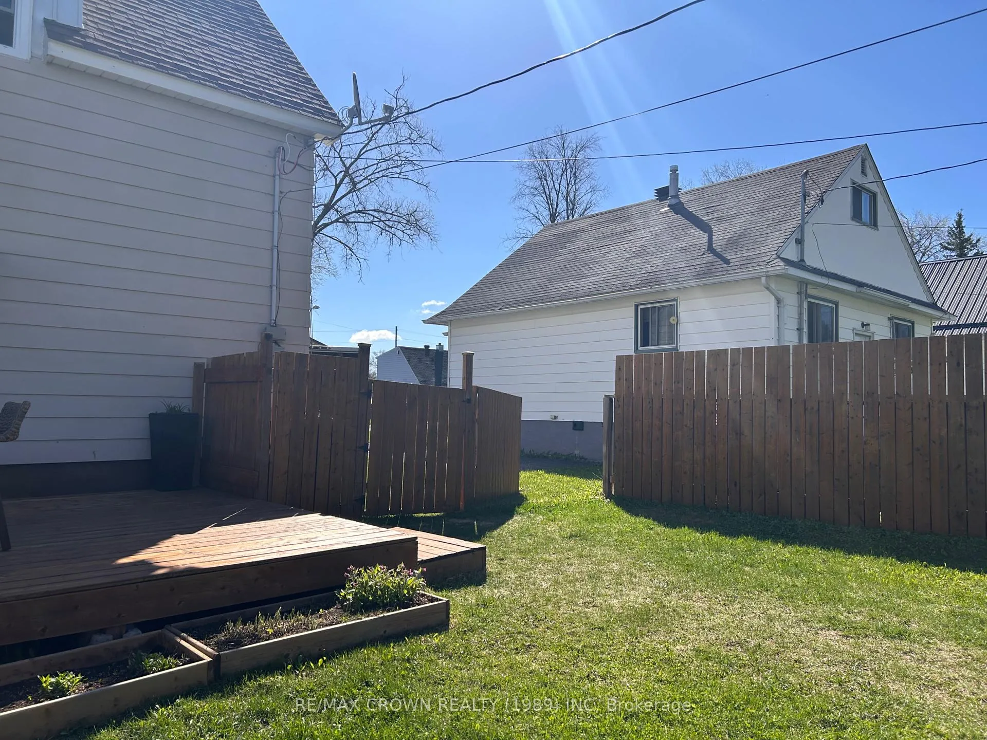 Photo 10 of 43 Bowman Avenue, Kapuskasing — HOMEH