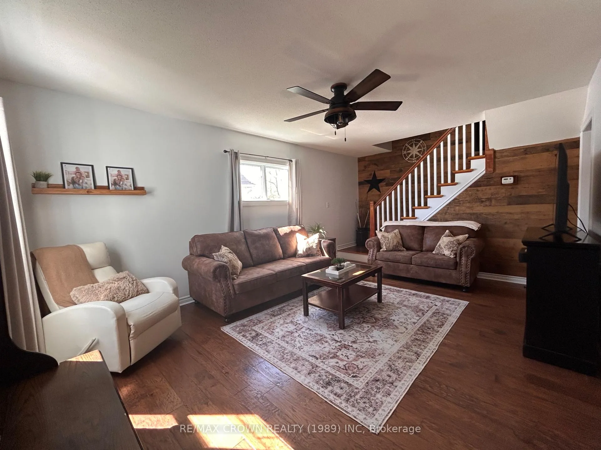Photo 14 of 43 Bowman Avenue, Kapuskasing — HOMEH