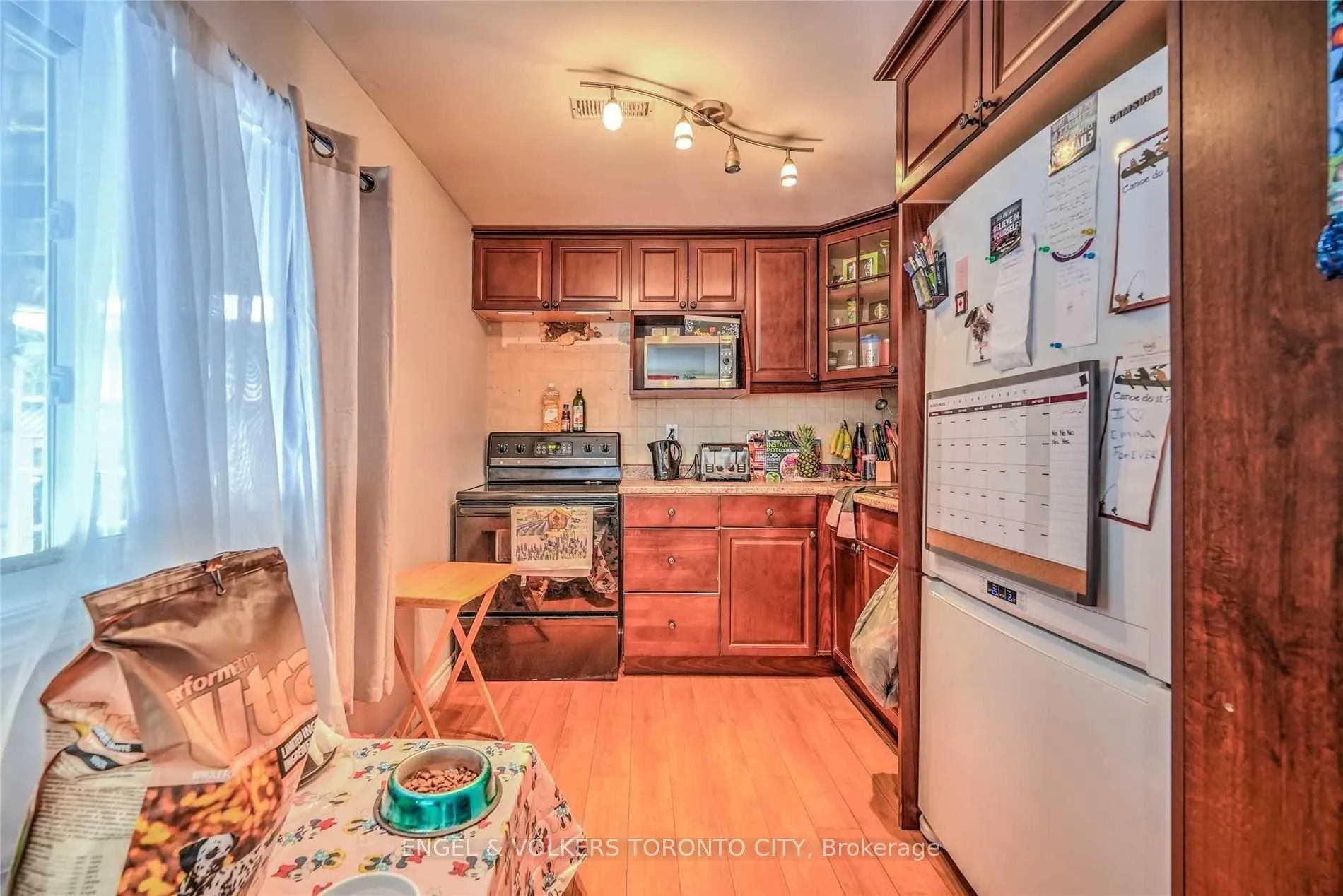 Photo 10 of 2022 Wilson Street, Innisfil, Alcona — HOMEH