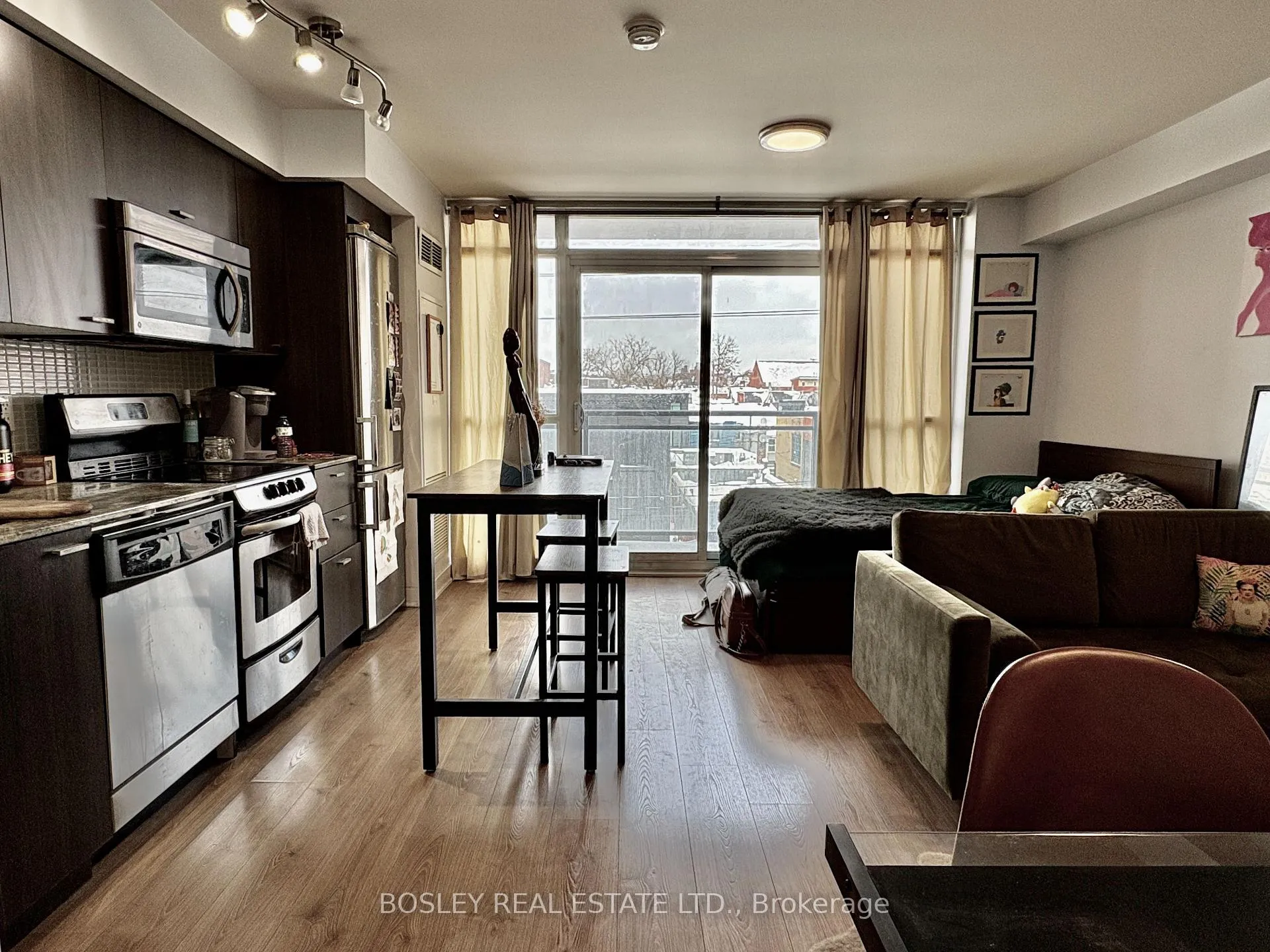 Photo 2 of Unit 317, 755 King Street W, Toronto, Niagara — HOMEH