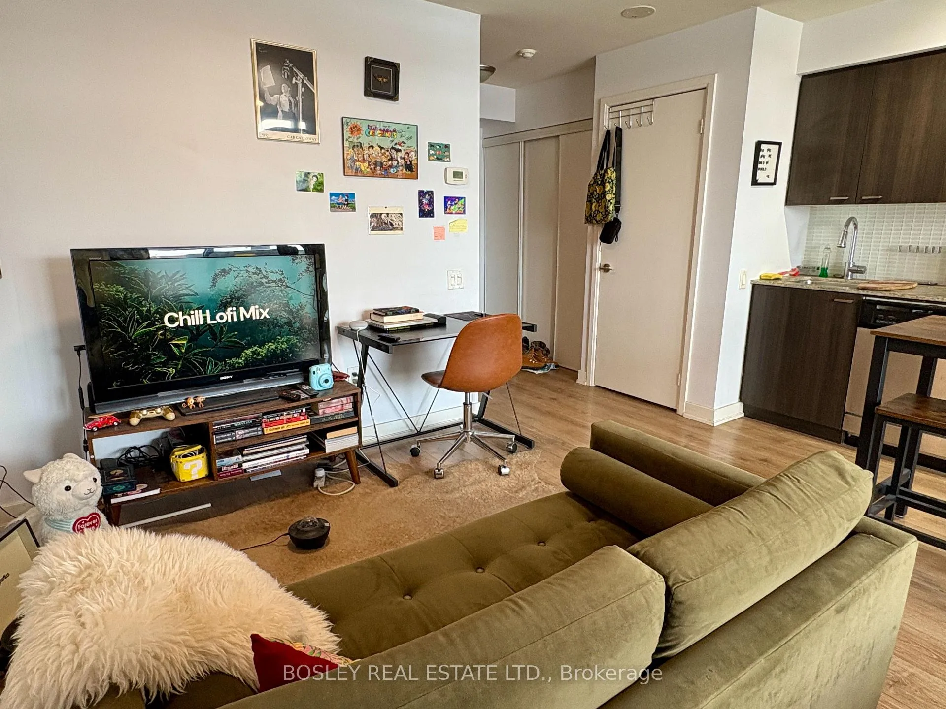Photo 9 of Unit 317, 755 King Street W, Toronto, Niagara — HOMEH