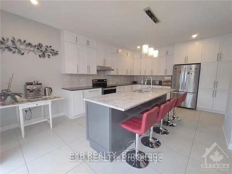Photo 9 of 43 Sweet Pea Way, Ottawa, Kanata - Kanata Lakes/Heritage Hills — HOMEH