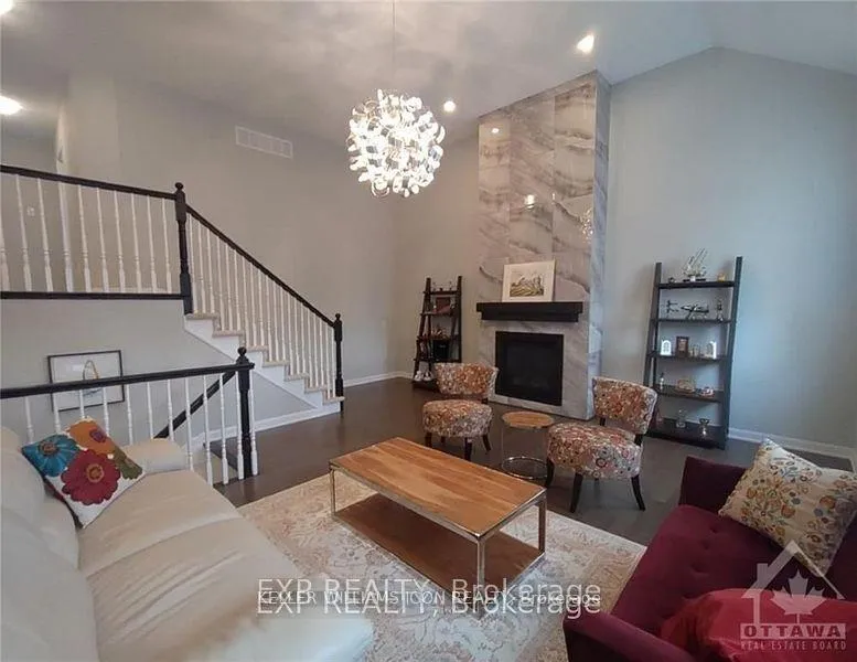 Photo 11 of 43 Sweet Pea Way, Ottawa, Kanata - Kanata Lakes/Heritage Hills — HOMEH