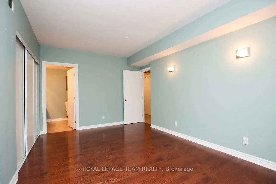 Photo 9 of Unit 502, 250 Lett Street, Ottawa, West Centre Town — HOMEH