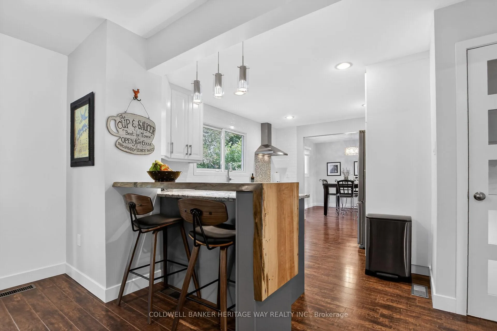 Photo 15 of 269 Lake Avenue E, Carleton Place — HOMEH
