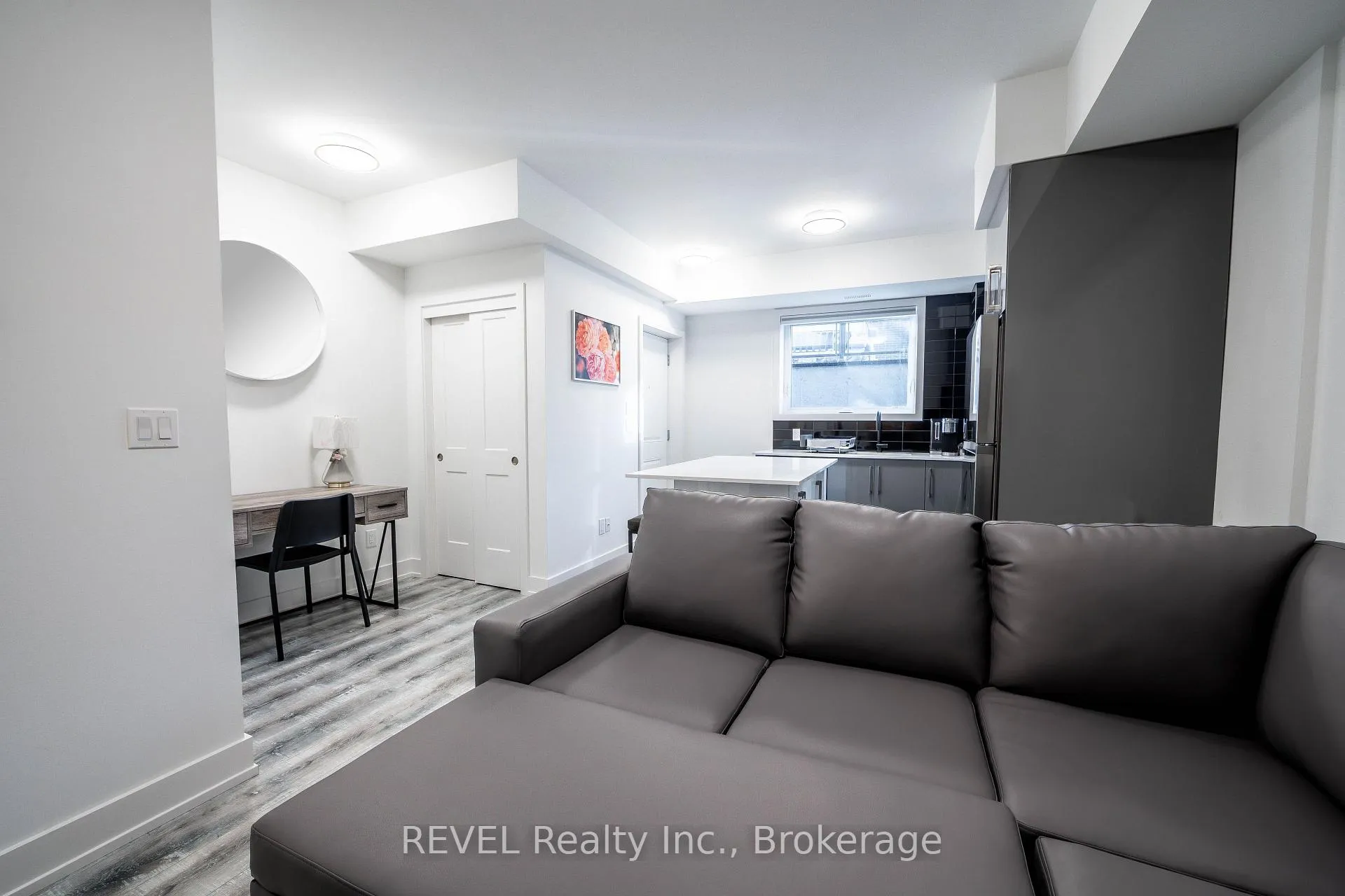 Photo 7 of Unit 114, 6065 Mcleod Road, Niagara Falls, Arad/Fallsview — HOMEH