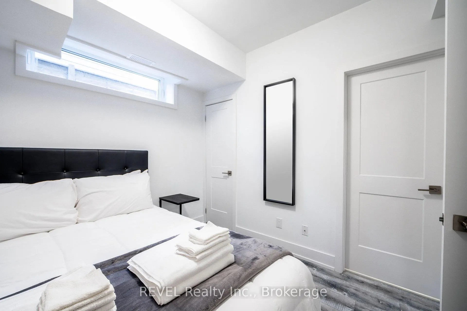 Photo 11 of Unit 114, 6065 Mcleod Road, Niagara Falls, Arad/Fallsview — HOMEH