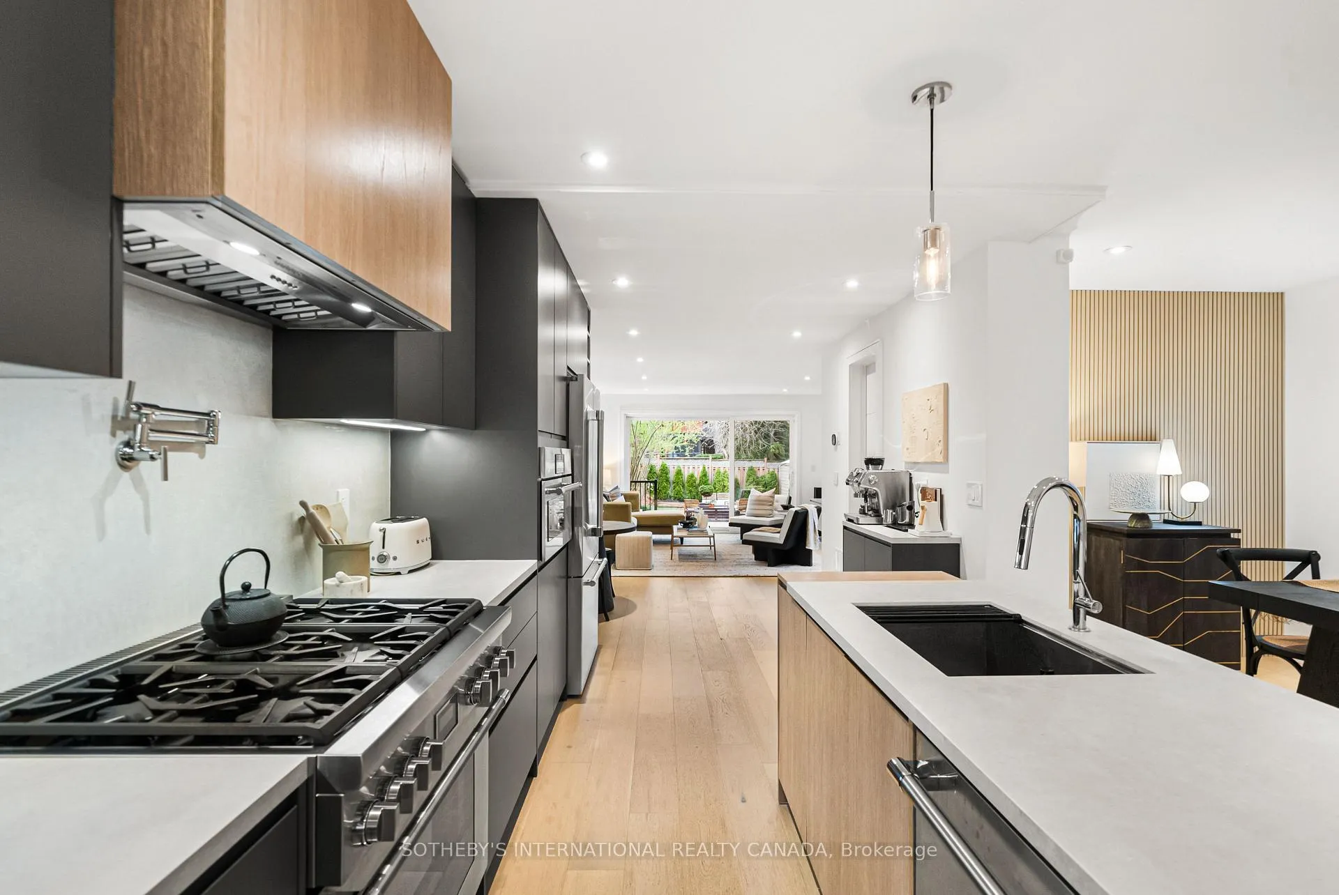 Photo 8 of 138 Airdrie Road, Toronto, Leaside — HOMEH