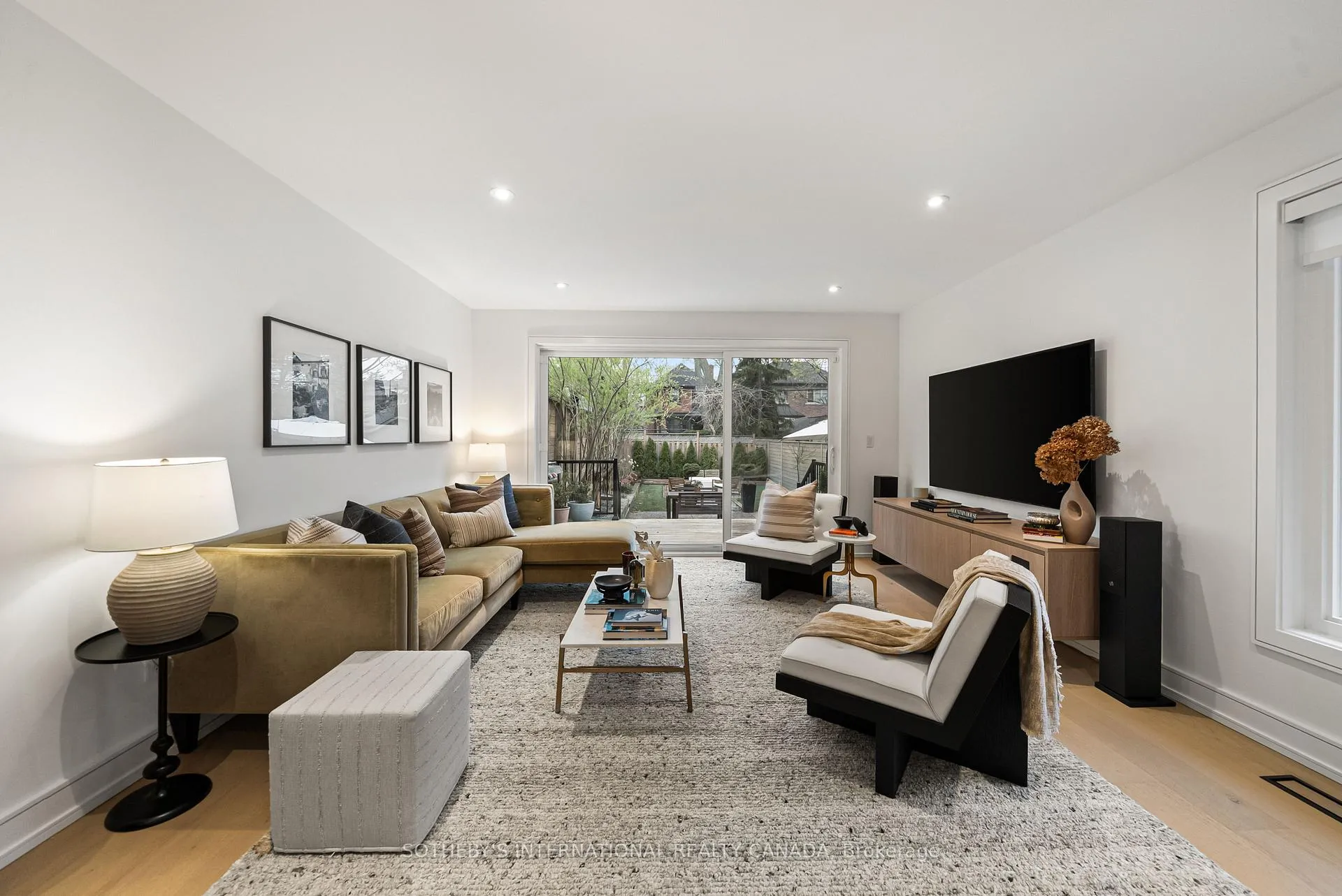 Photo 12 of 138 Airdrie Road, Toronto, Leaside — HOMEH