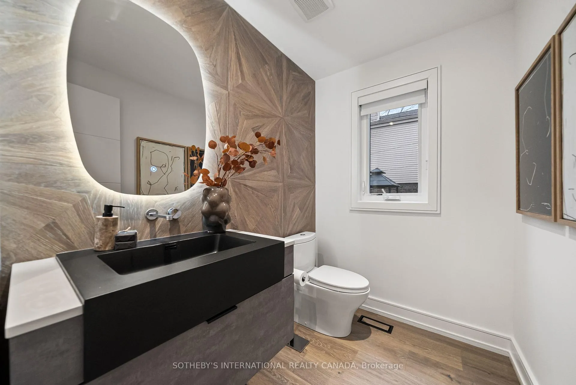 Photo 16 of 138 Airdrie Road, Toronto, Leaside — HOMEH