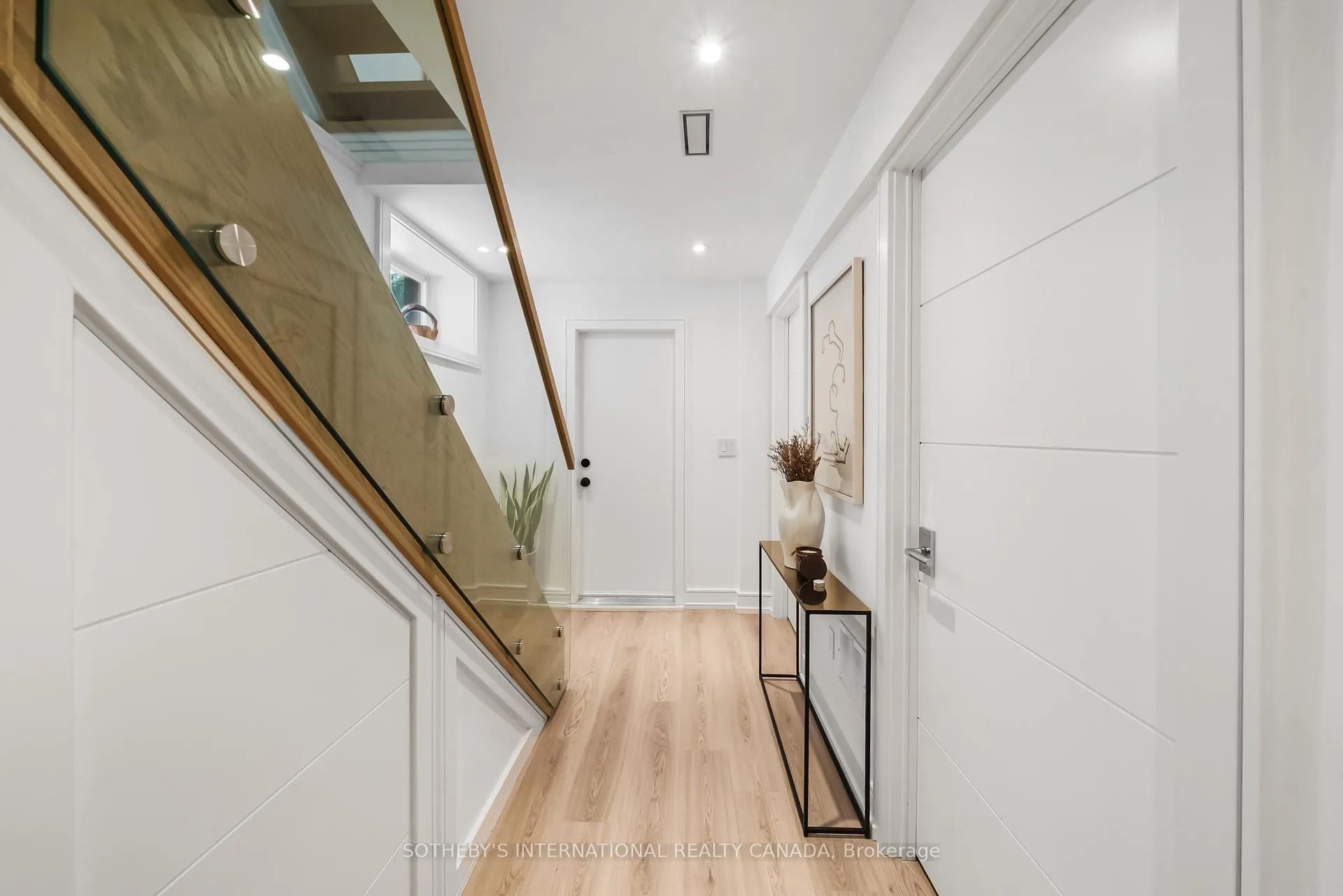Photo 29 of 138 Airdrie Road, Toronto, Leaside — HOMEH