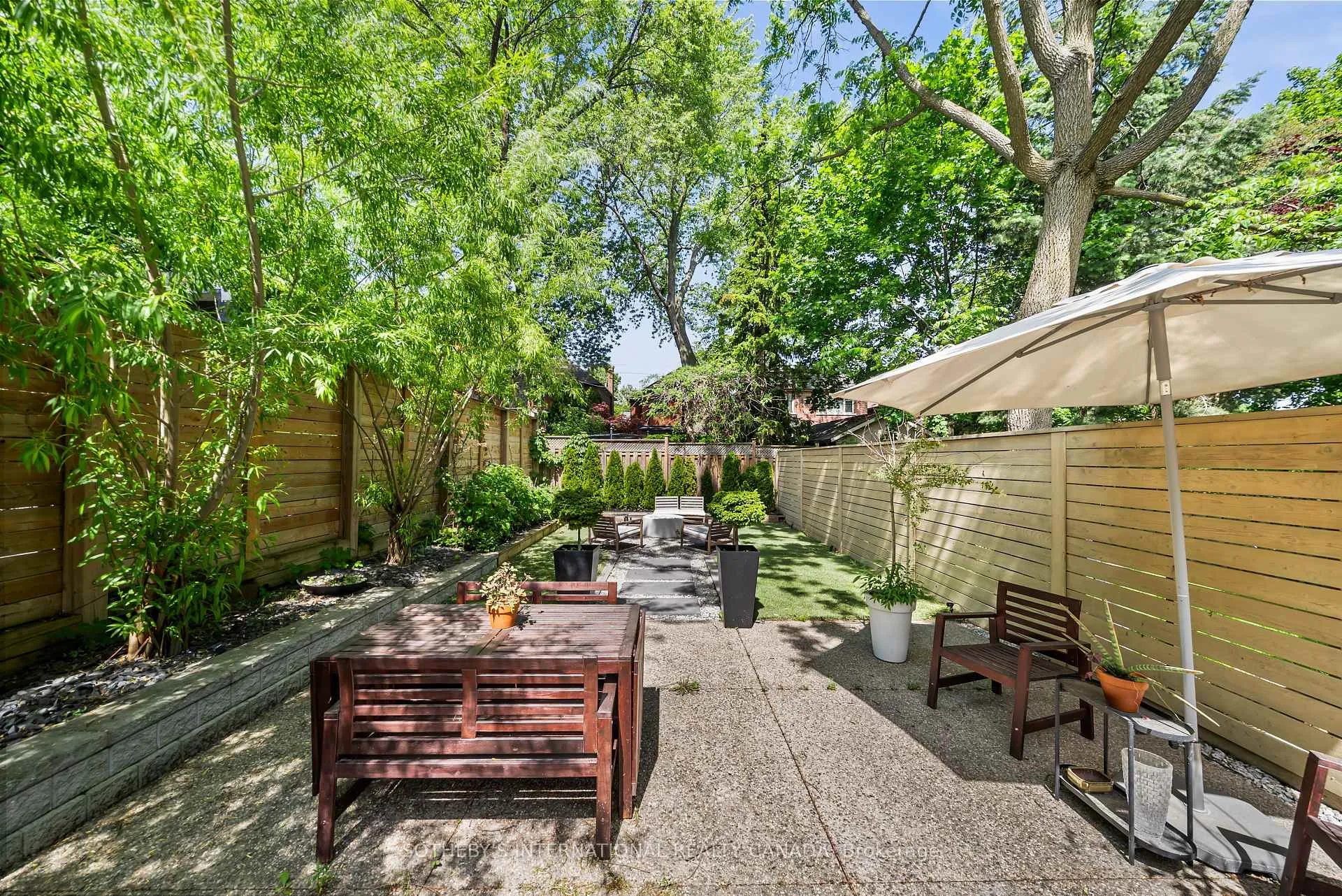 Photo 36 of 138 Airdrie Road, Toronto, Leaside — HOMEH