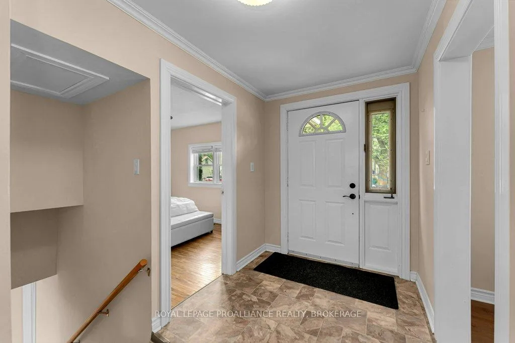 Photo 4 of 67 Mowat Avenue, Kingston, Central City West — HOMEH