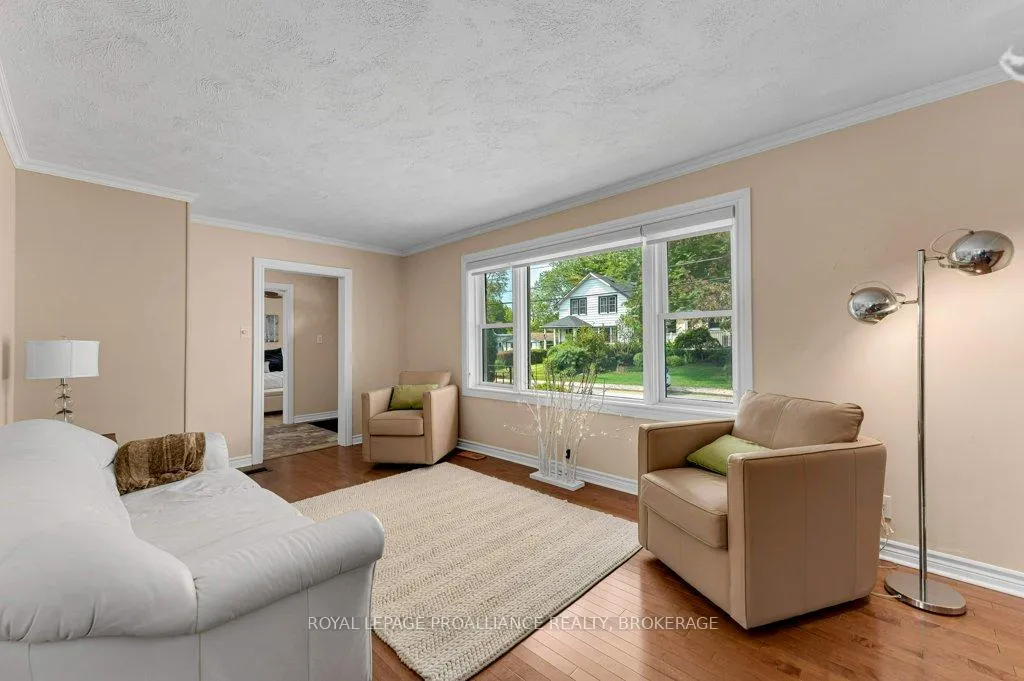 Photo 8 of 67 Mowat Avenue, Kingston, Central City West — HOMEH