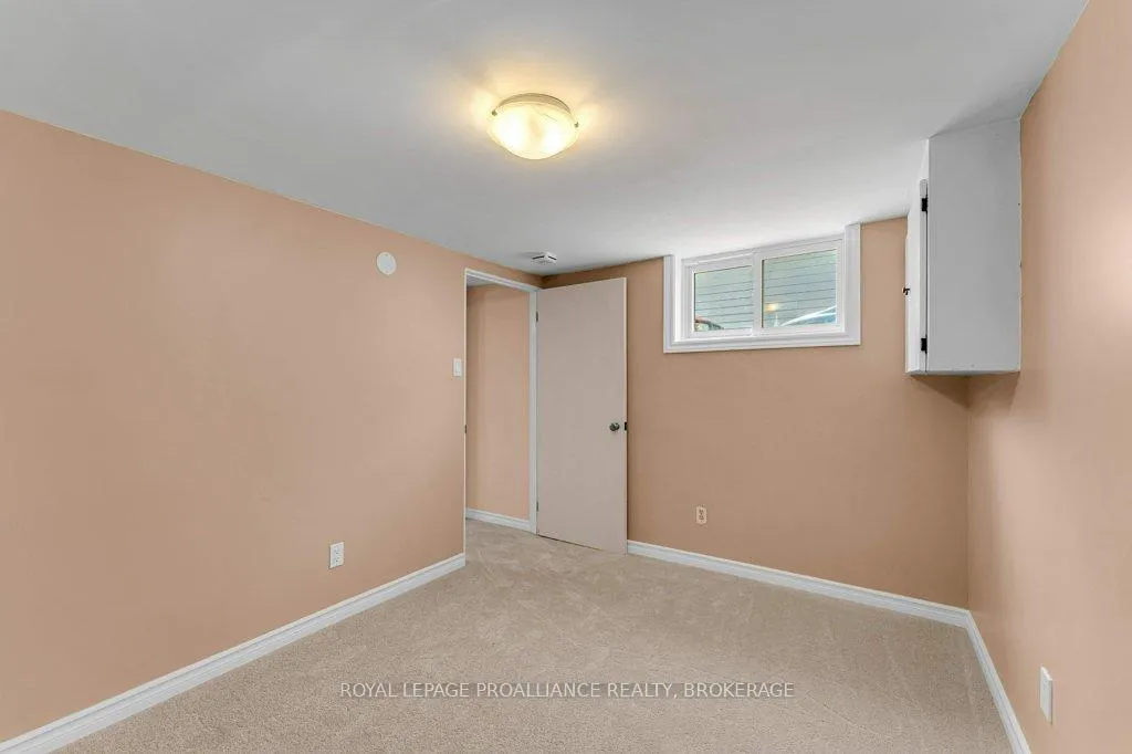 Photo 28 of 67 Mowat Avenue, Kingston, Central City West — HOMEH